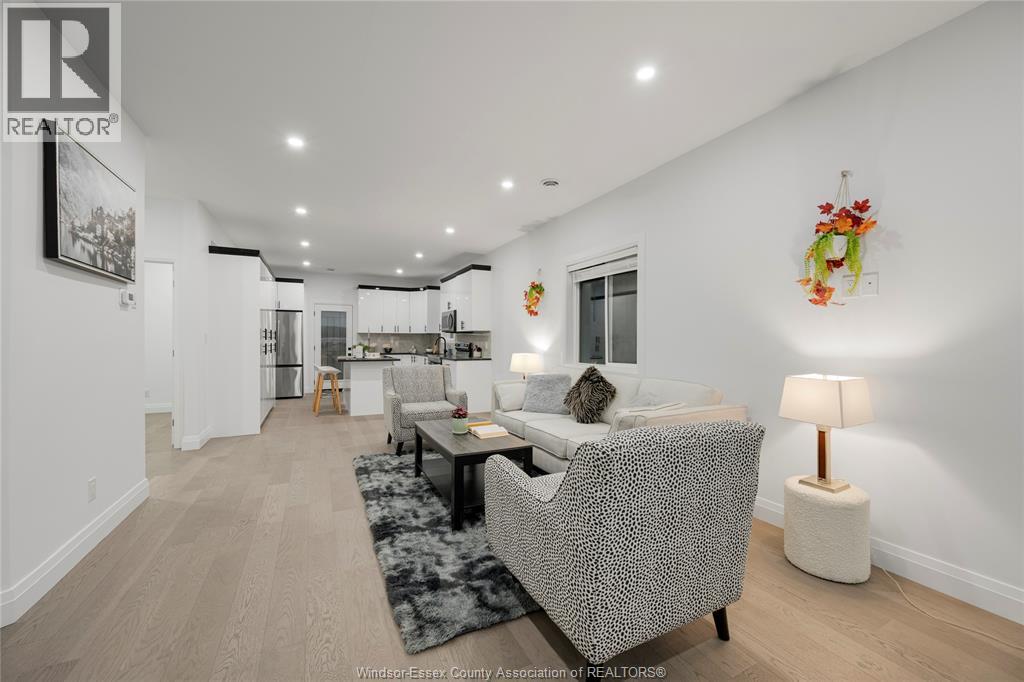 659 Alexandrine, Windsor, Ontario  N8X 3C1 - Photo 13 - 26001556