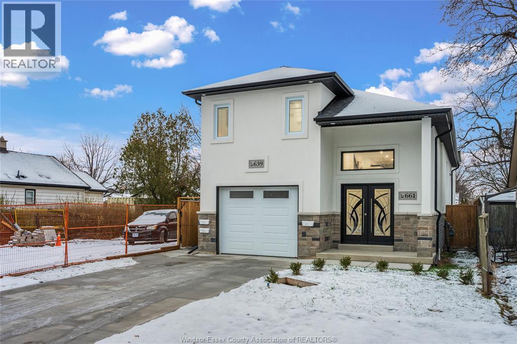 659 Alexandrine, Windsor, Ontario  N8X 3C1 - Photo 2 - 26001556