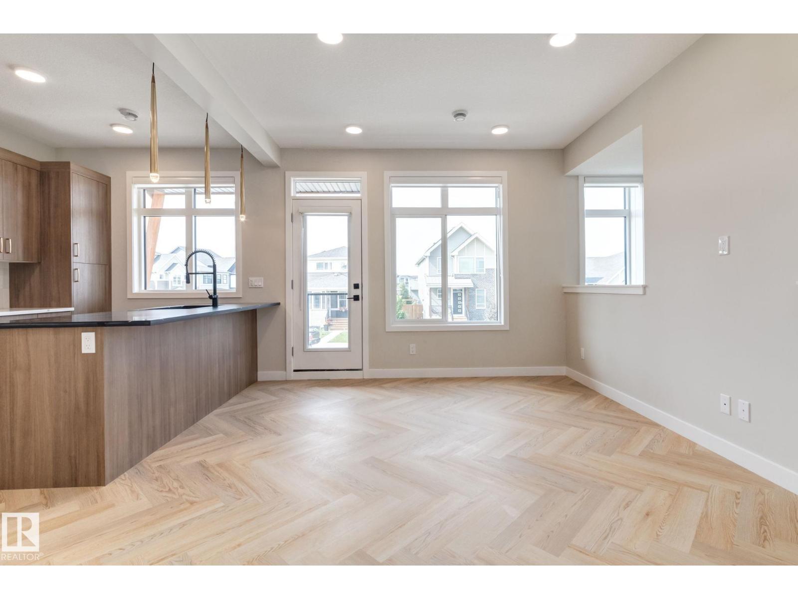 #41 16231 19 Av Sw, Edmonton, Alberta  T6W 5C6 - Photo 9 - E4470153