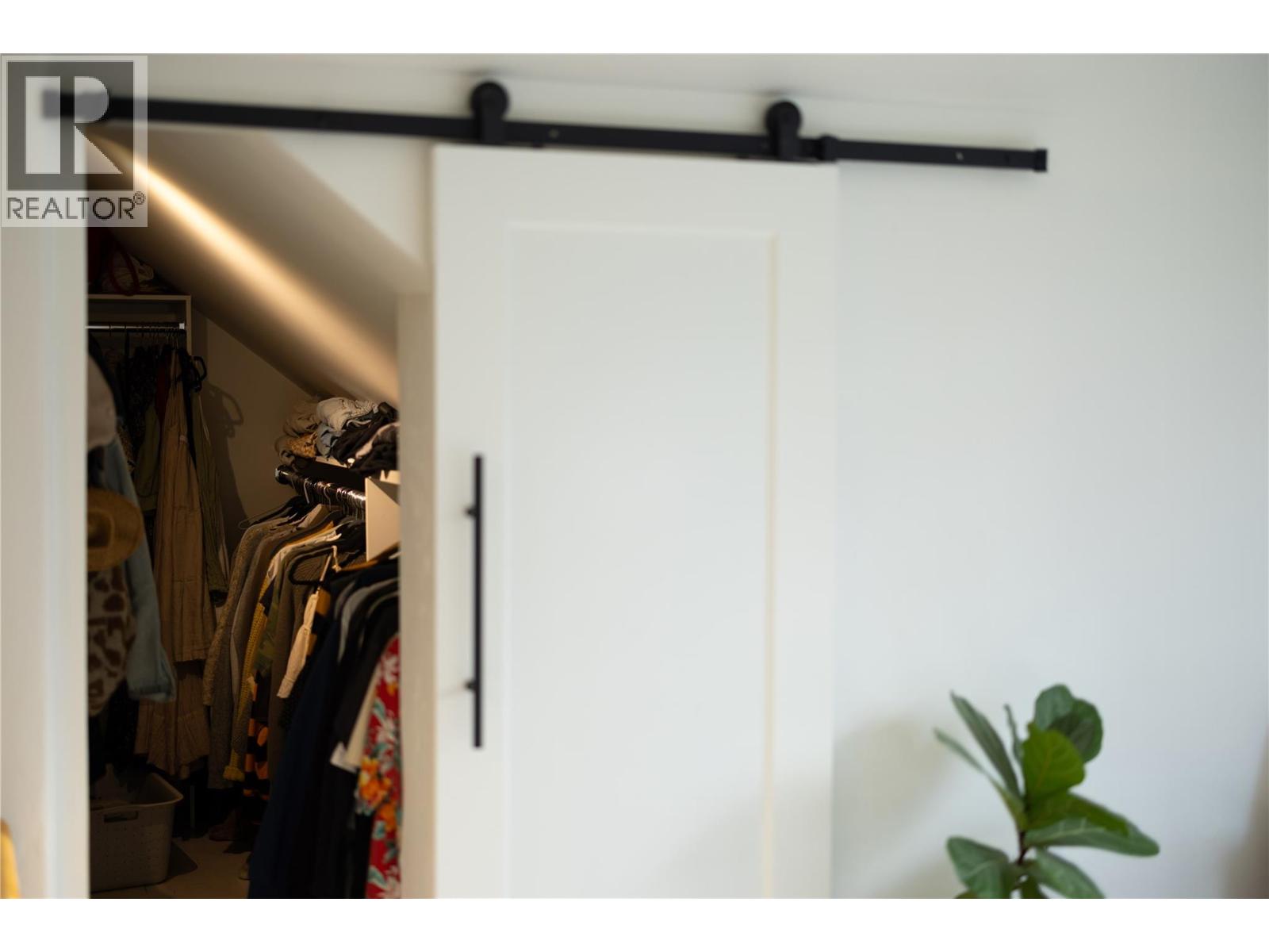 773 Sutherland Avenue, Kelowna, British Columbia  V1Y 5X4 - Photo 24 - 10372497