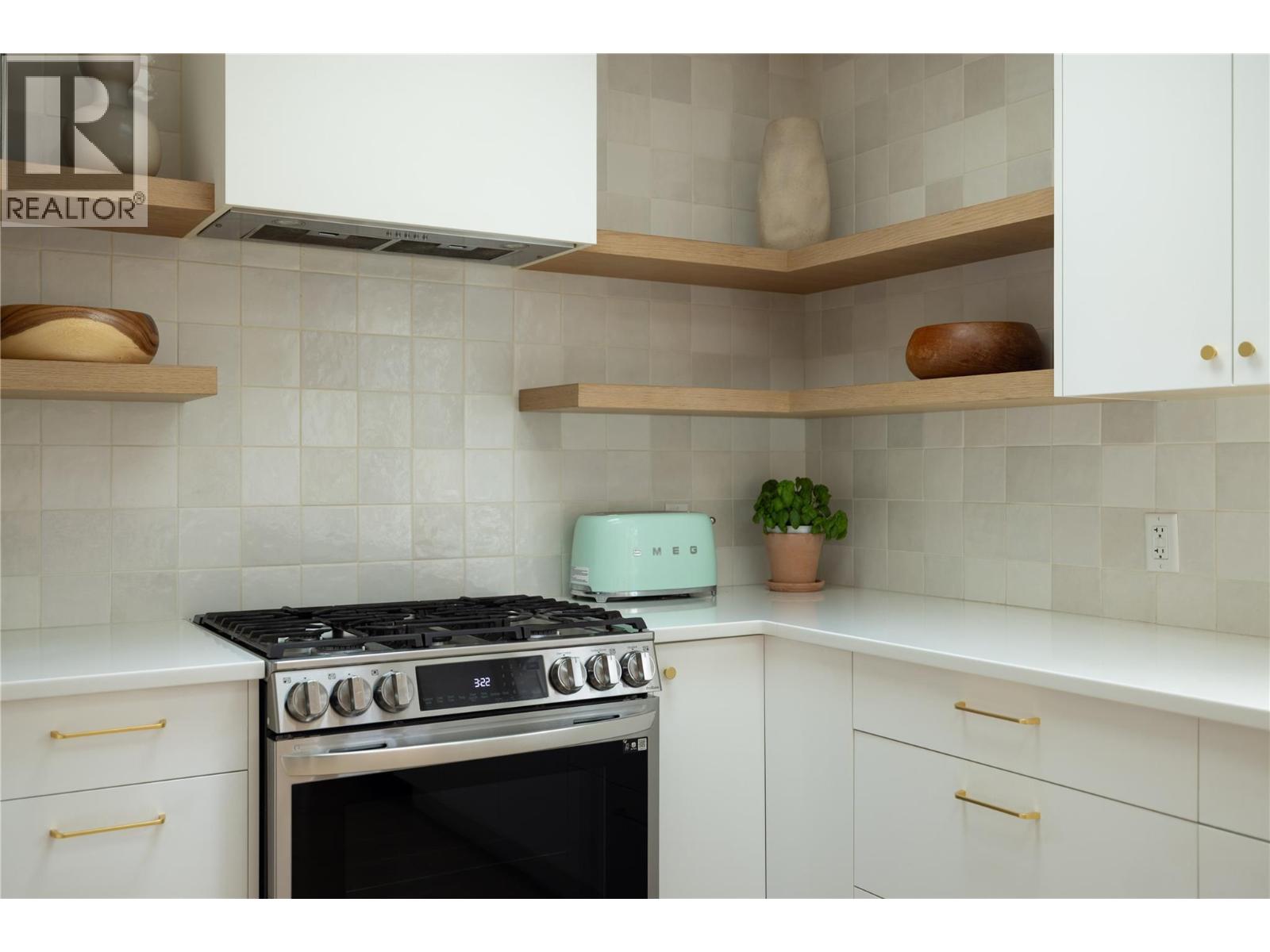 773 Sutherland Avenue, Kelowna, British Columbia  V1Y 5X4 - Photo 7 - 10372497