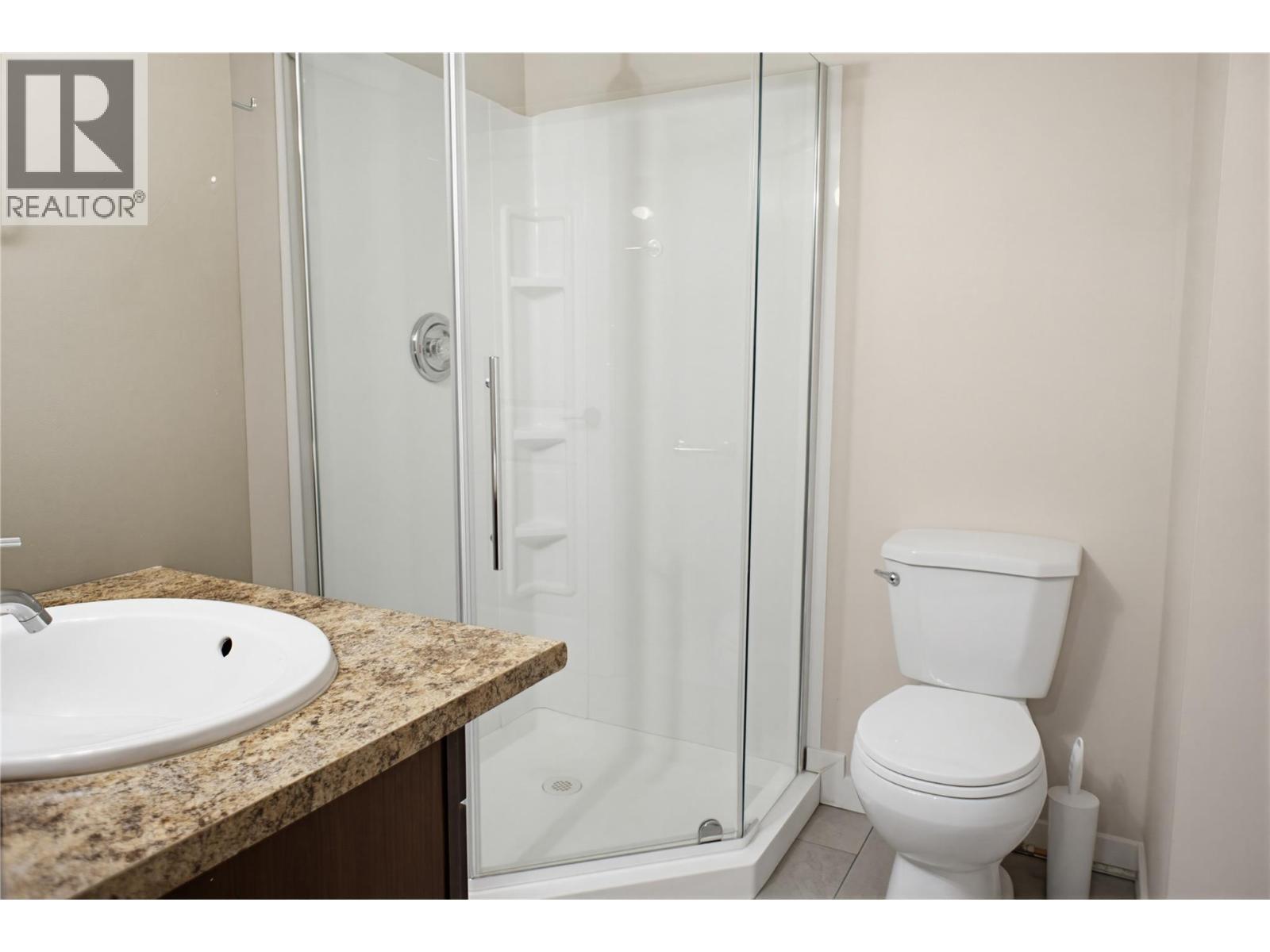 342 Monmouth Drive, Kamloops, British Columbia  V2E 1N7 - Photo 16 - 10372532