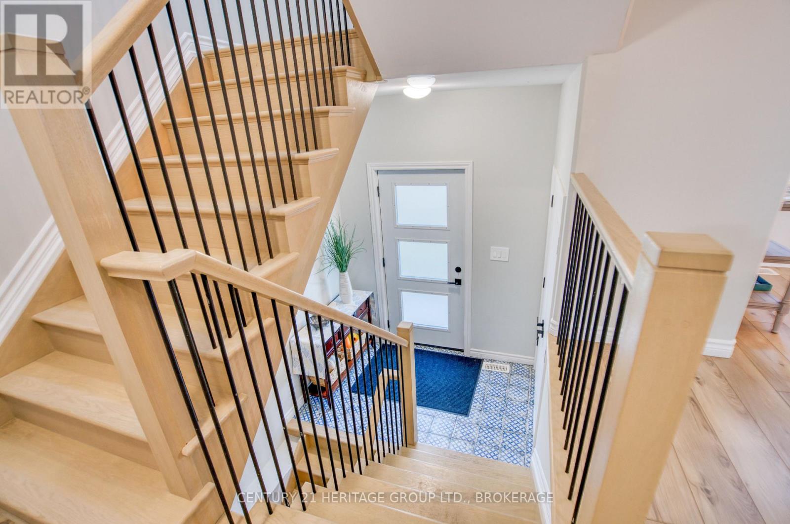 5 Cross Street, Loyalist, Ontario  K0H 2H0 - Photo 3 - X12714376