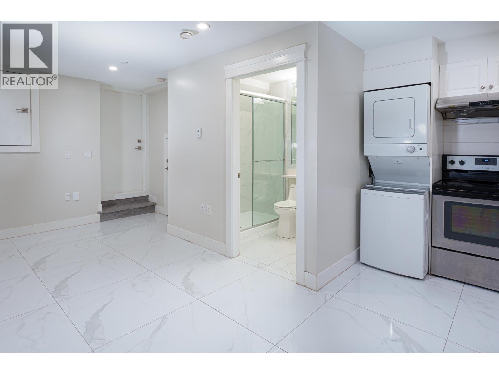 3216 Vimy Crescent, Vancouver, British Columbia  V5M 4B4 - Photo 20 - R3076001