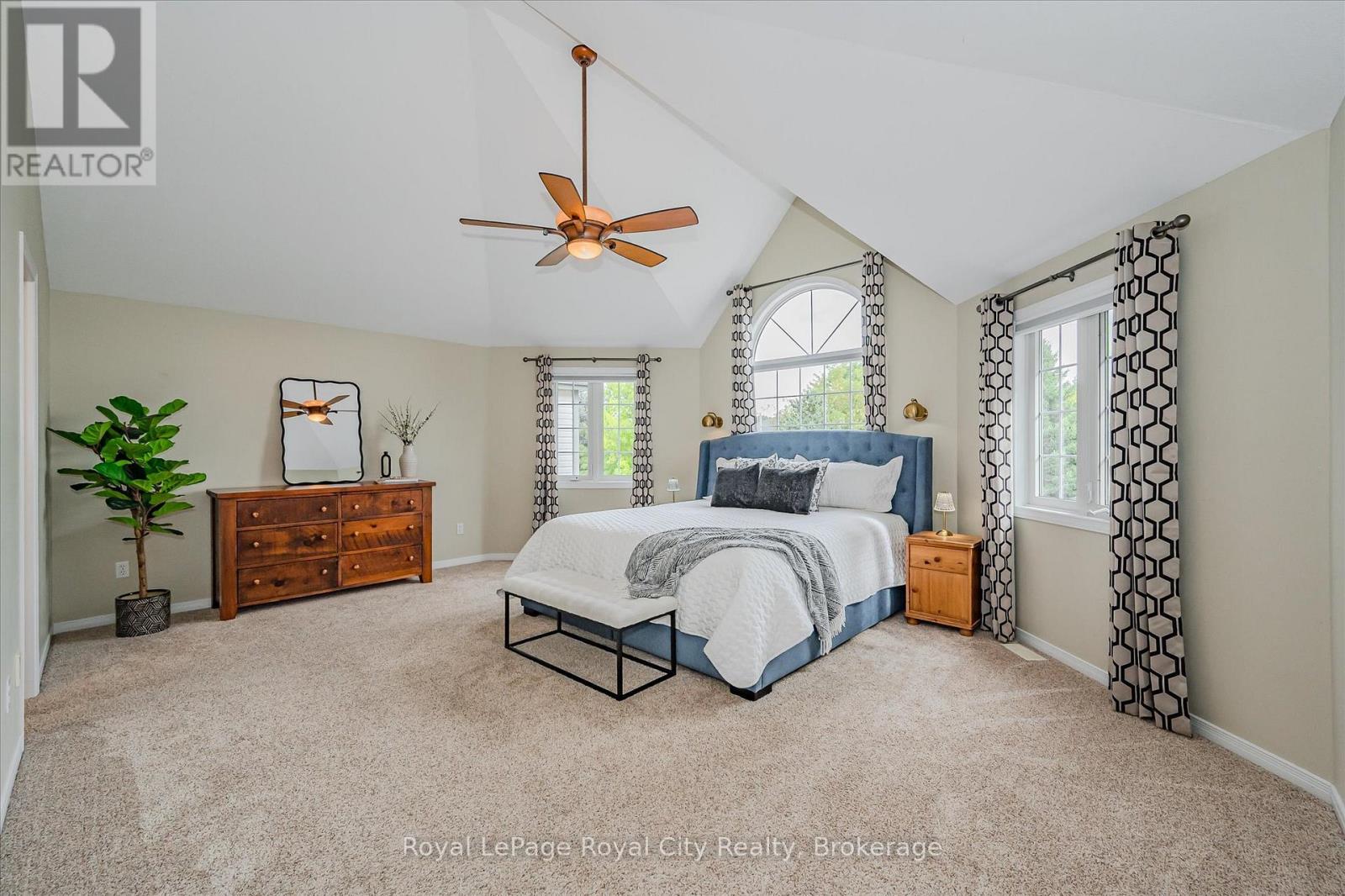 2 Oakridge Crescent, Guelph, Ontario N1L 1J1 - Photo 24 - X12714396