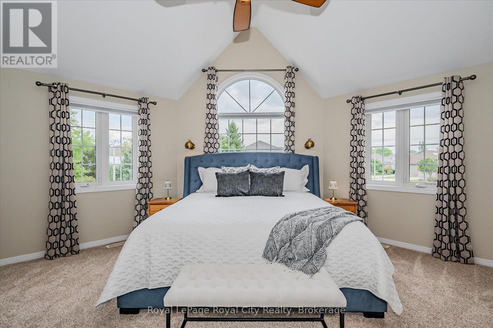 2 Oakridge Crescent, Guelph, Ontario N1L 1J1 - Photo 25 - X12714396