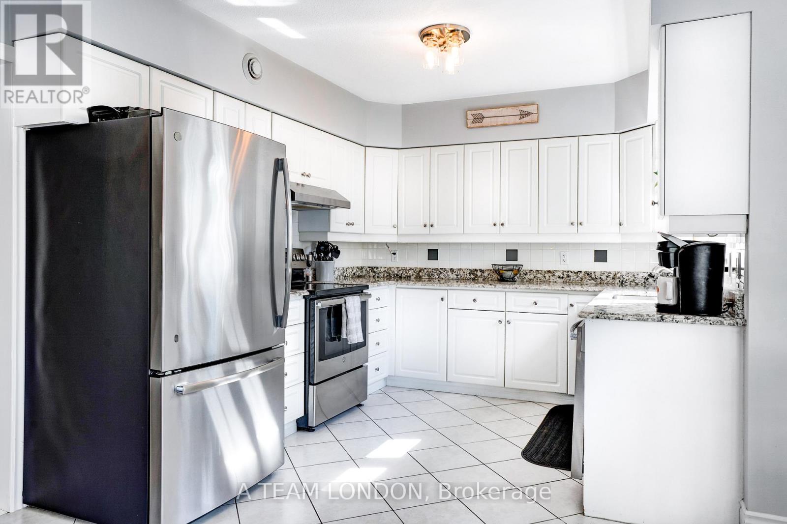 12 Huntington Terrace, St. Thomas, Ontario  N5R 6H1 - Photo 12 - X12714316