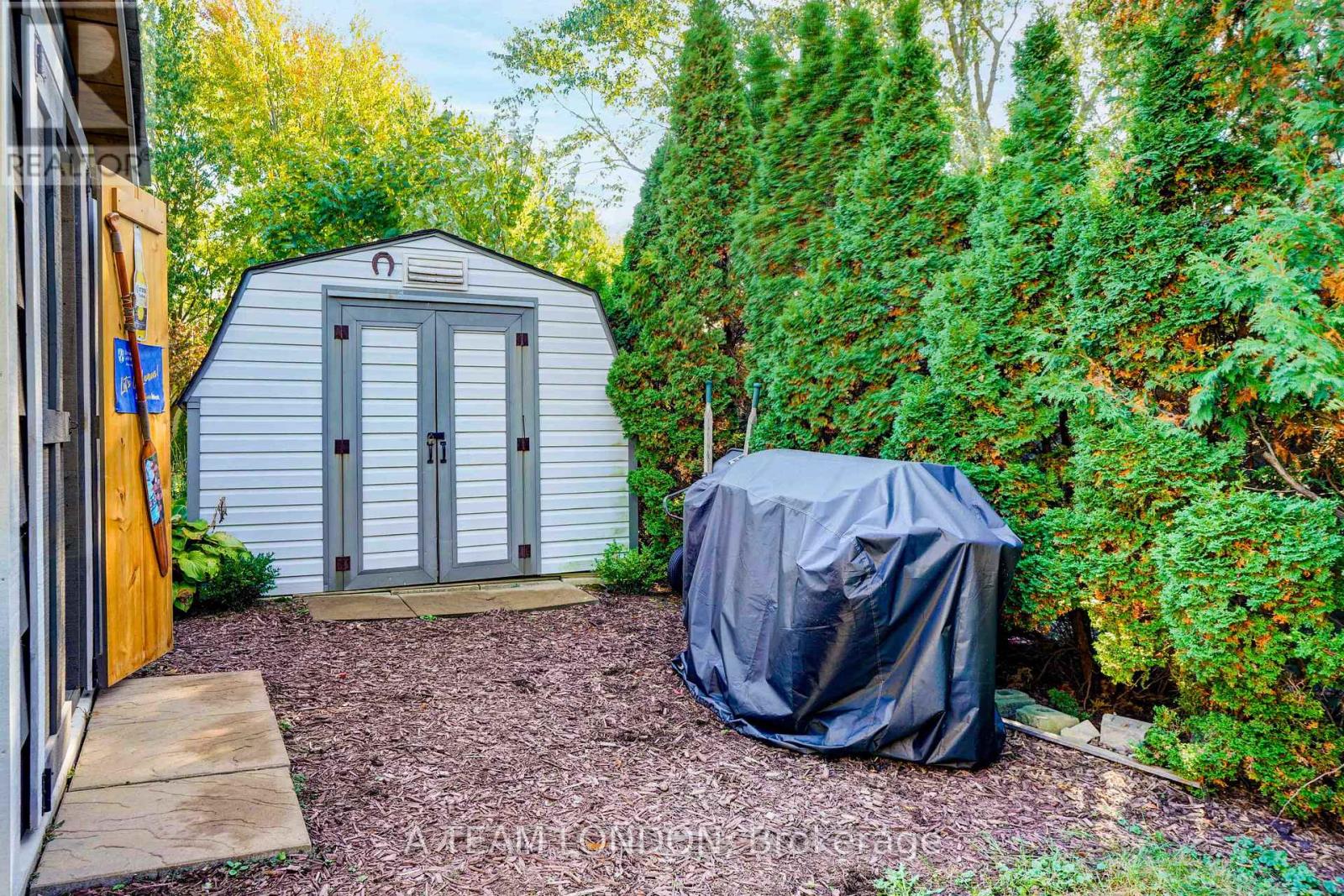 12 Huntington Terrace, St. Thomas, Ontario  N5R 6H1 - Photo 40 - X12714316