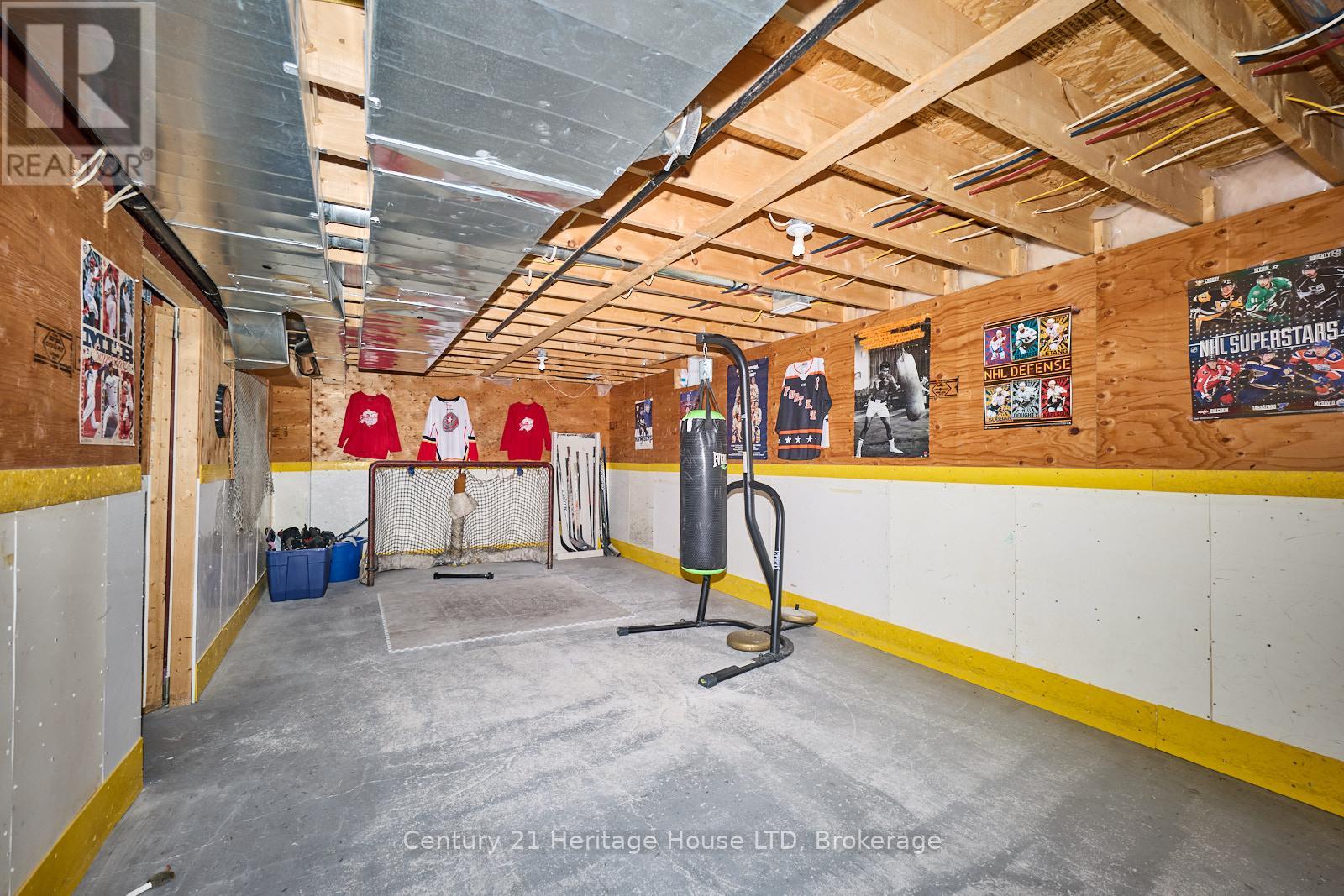 710 Brian Street, Fort Erie (Crescent Park), Ontario  L2A 6W2 - Photo 25 - X12714432