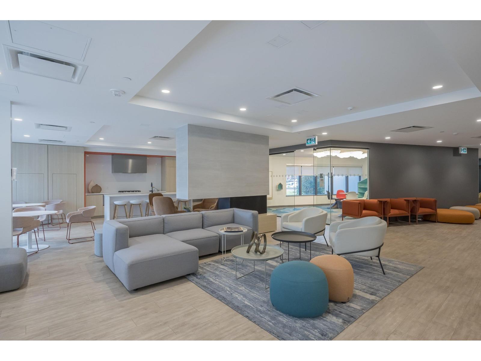 3801 10448 University Drive, Surrey, British Columbia  V3T 0S7 - Photo 32 - R3081435