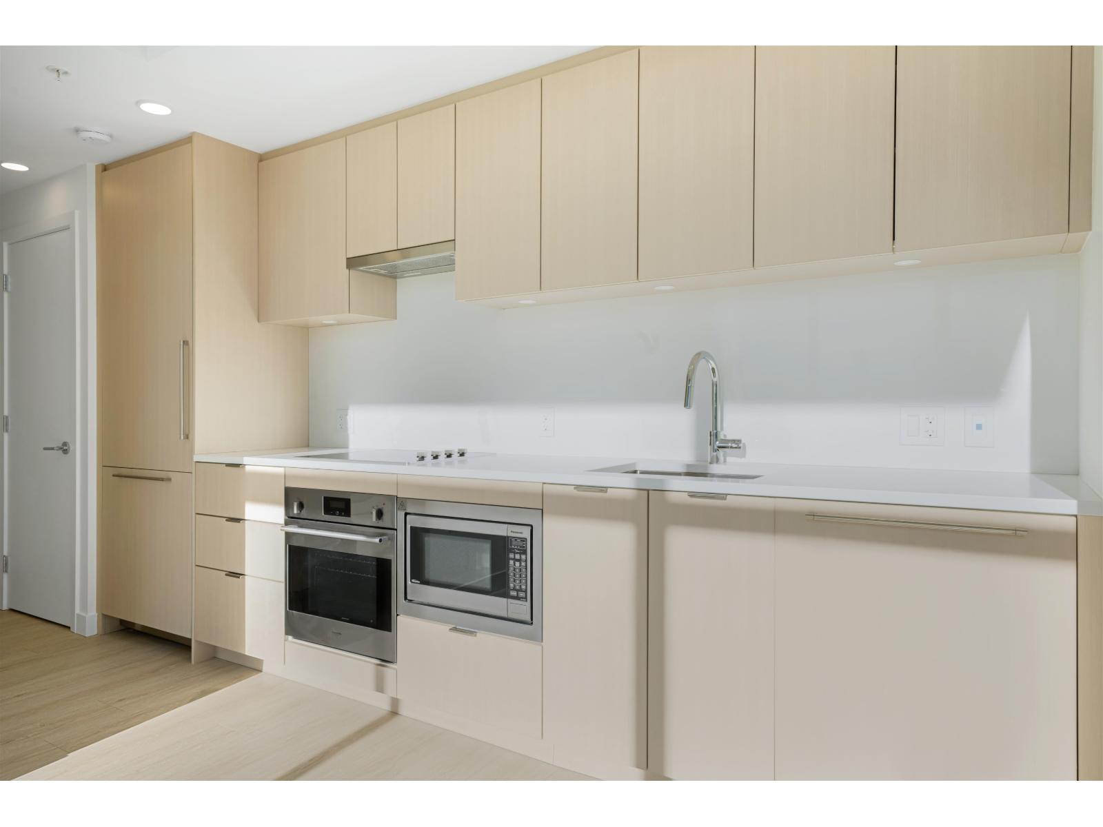 402 13675 107a Street, Surrey, British Columbia  V3T 0X2 - Photo 12 - R3081443