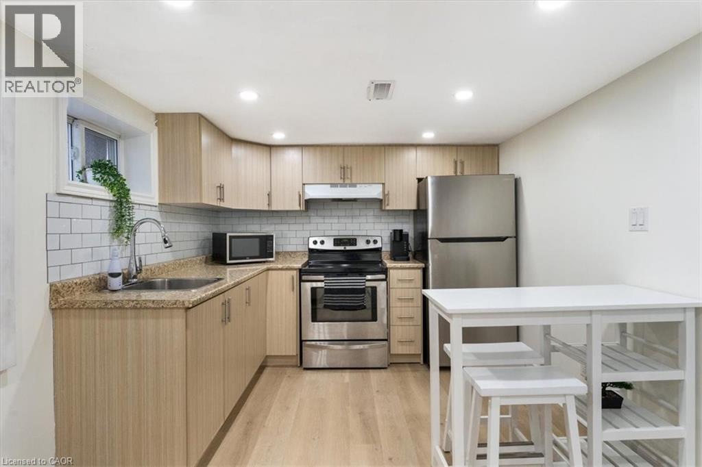 171 Britannia Avenue, Hamilton, Ontario  L8H 1X6 - Photo 28 - 40787026