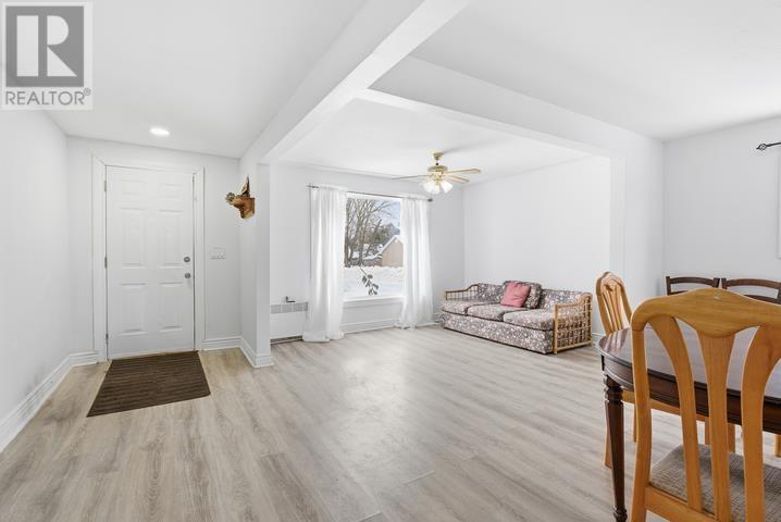 660 Lennox Ave, Sault Ste. Marie, Ontario P6C 3P8 - Photo 10 - SM260140