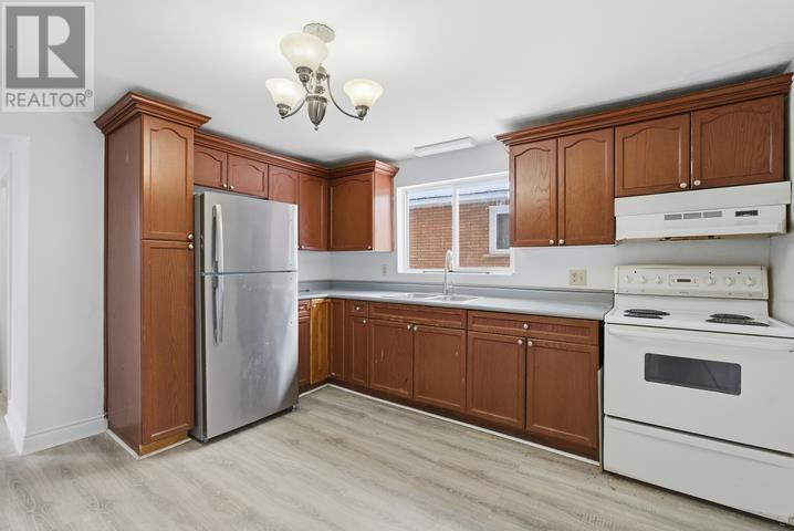 660 Lennox Ave, Sault Ste. Marie, Ontario P6C 3P8 - Photo 12 - SM260140