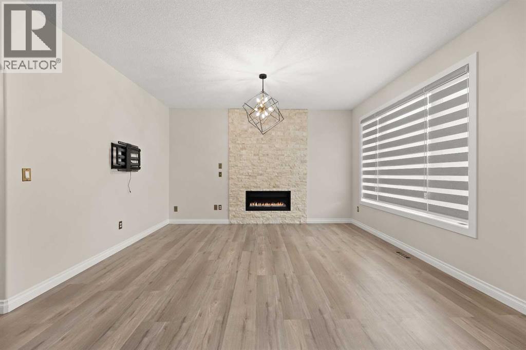 165 Canals Circle Sw, Airdrie, Alberta  T4B 3E8 - Photo 11 - A2276341