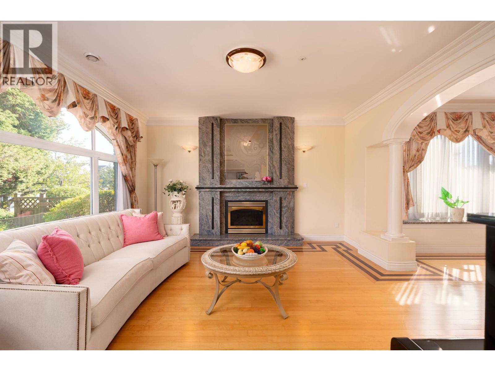 6669 Heather Street, Vancouver, British Columbia  V6P 3P3 - Photo 2 - R3081354