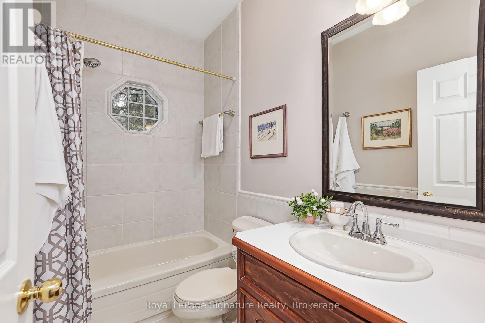 180 Russell Street E, Blue Mountains, Ontario  N0H 1J0 - Photo 14 - X12712392