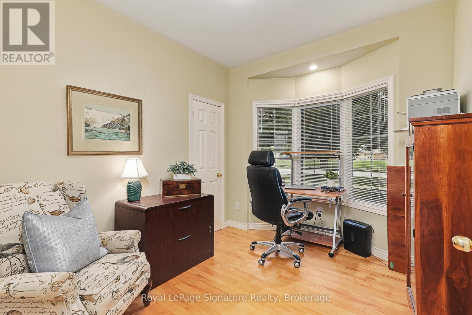 180 Russell Street E, Blue Mountains, Ontario  N0H 1J0 - Photo 13 - X12712392