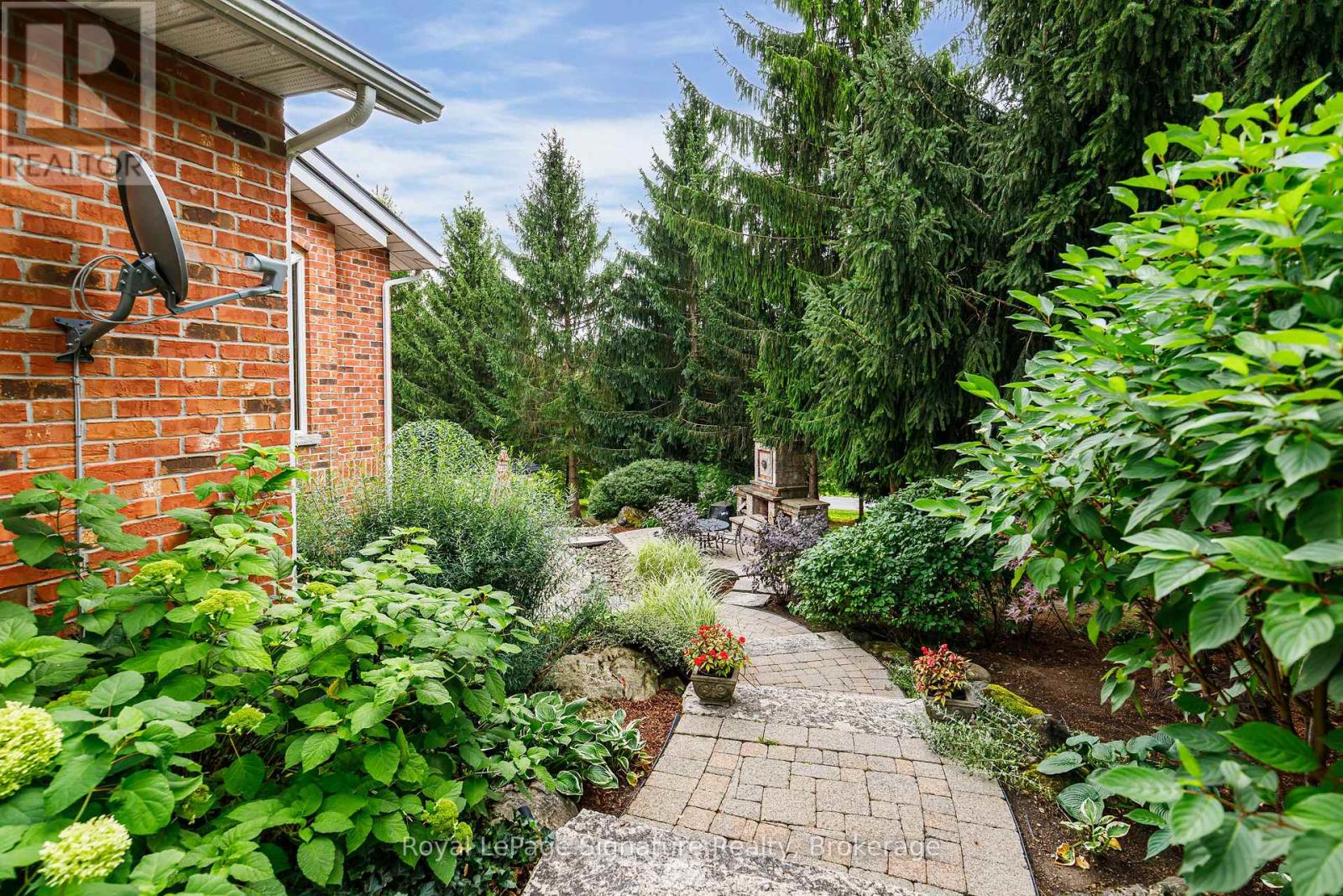 180 Russell Street E, Blue Mountains, Ontario  N0H 1J0 - Photo 28 - X12712392