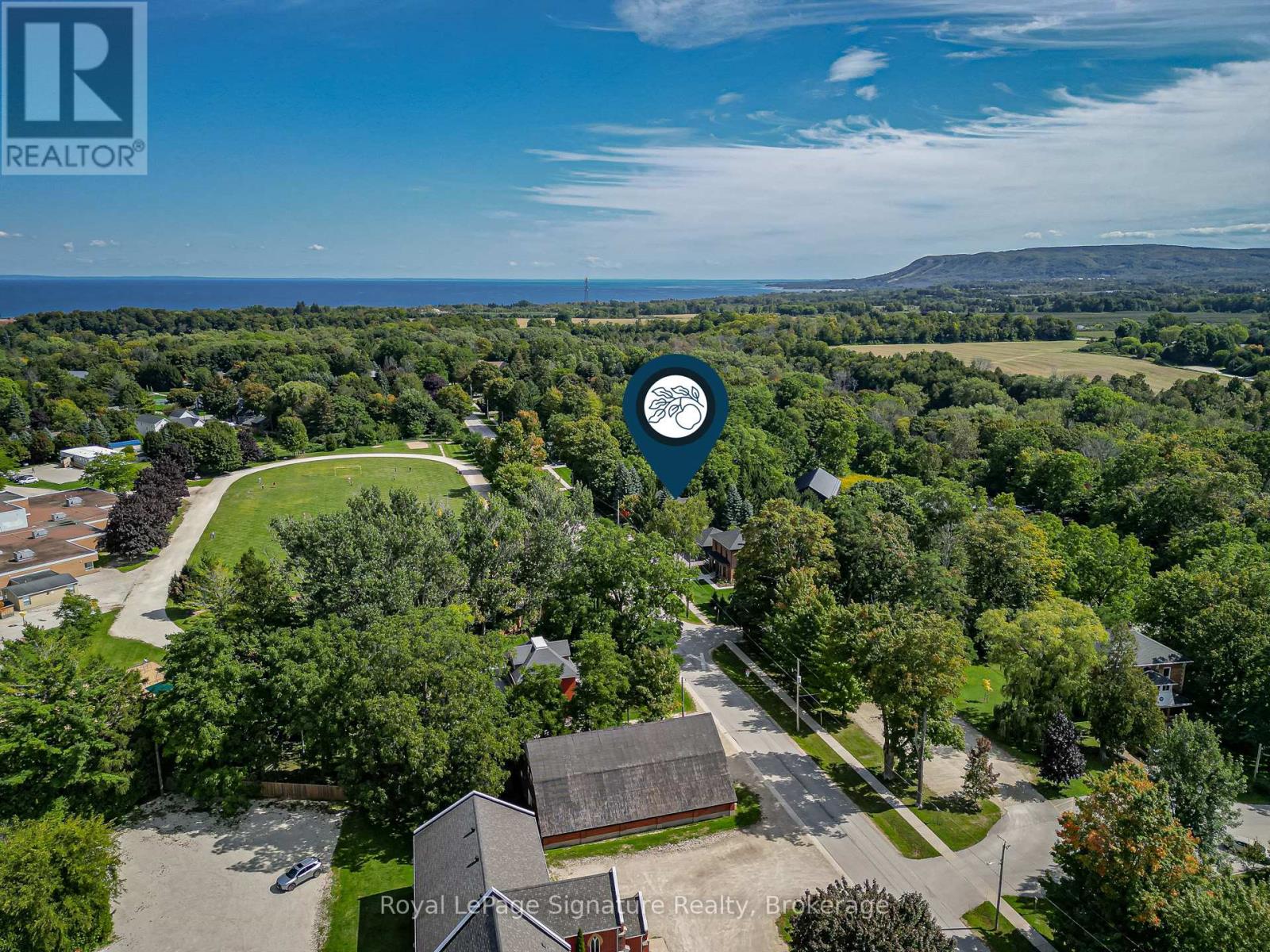 180 Russell Street E, Blue Mountains, Ontario  N0H 1J0 - Photo 33 - X12712392