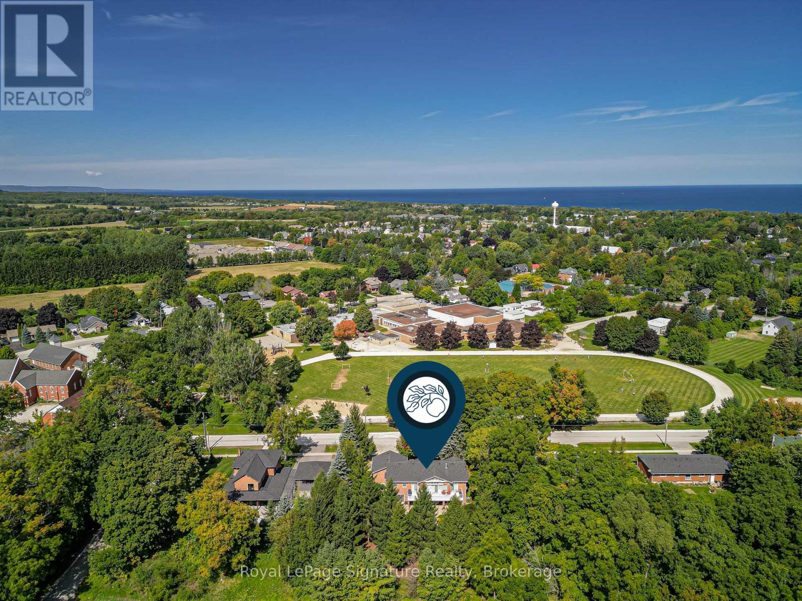 180 Russell Street E, Blue Mountains, Ontario  N0H 1J0 - Photo 34 - X12712392