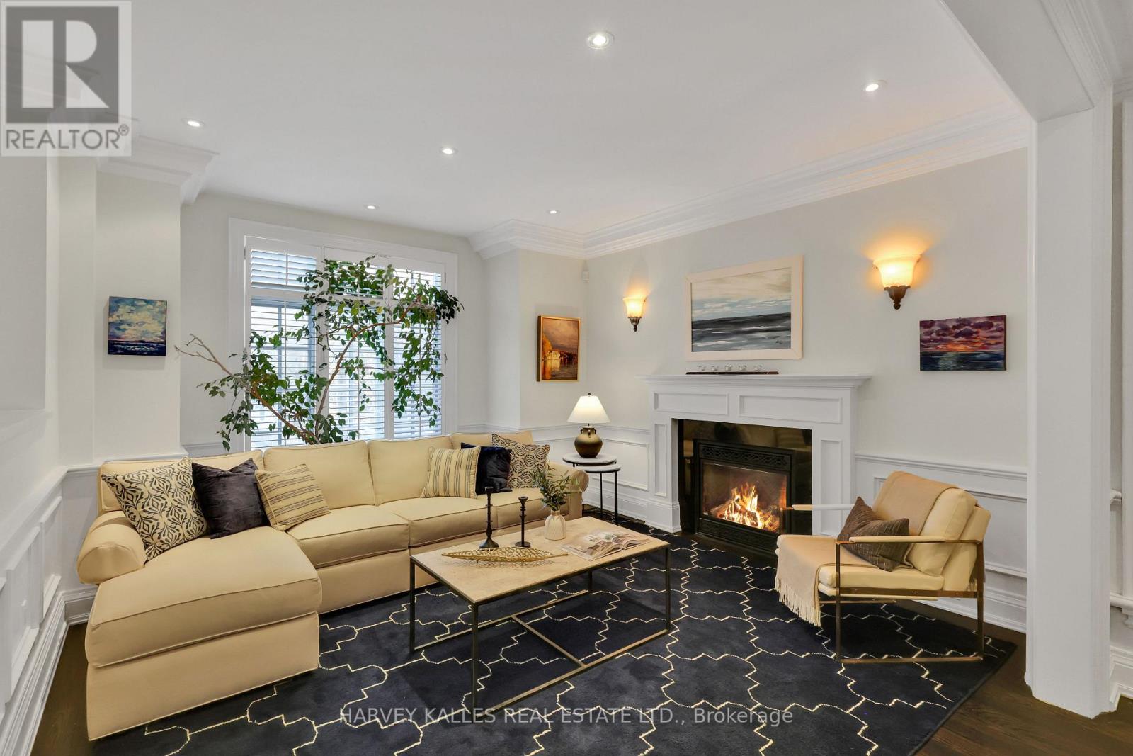 39 Gormley Avenue, Toronto, Ontario  M4V 1Y9 - Photo 6 - C12714298