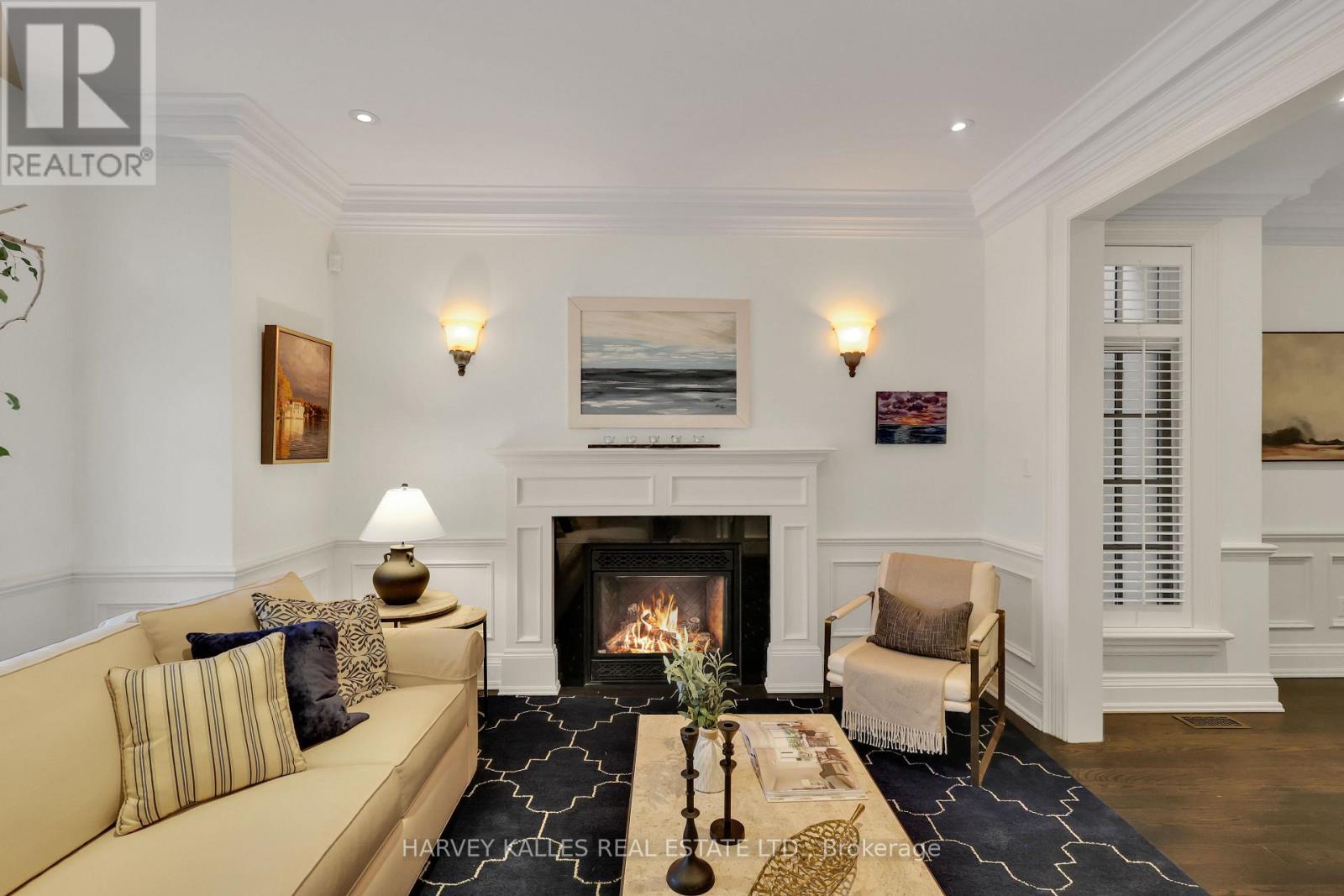 39 Gormley Avenue, Toronto, Ontario  M4V 1Y9 - Photo 7 - C12714298