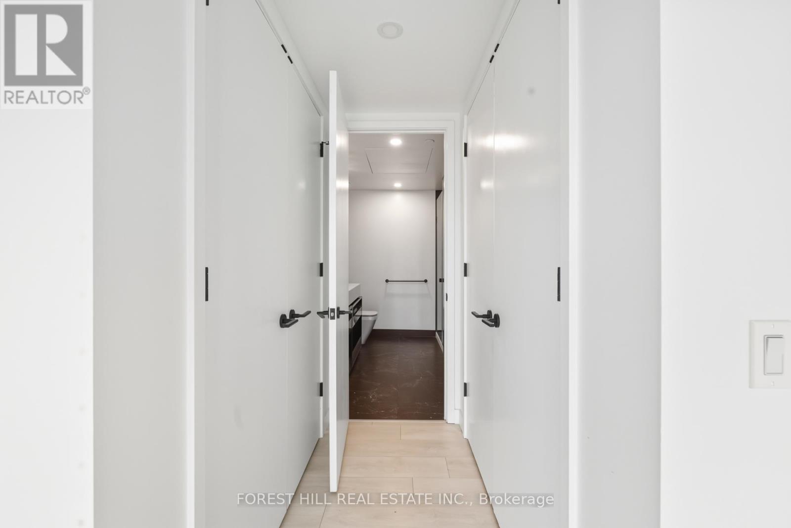 1022 - 505 Richmond Street W, Toronto, Ontario  M5V 0P4 - Photo 4 - C12714338