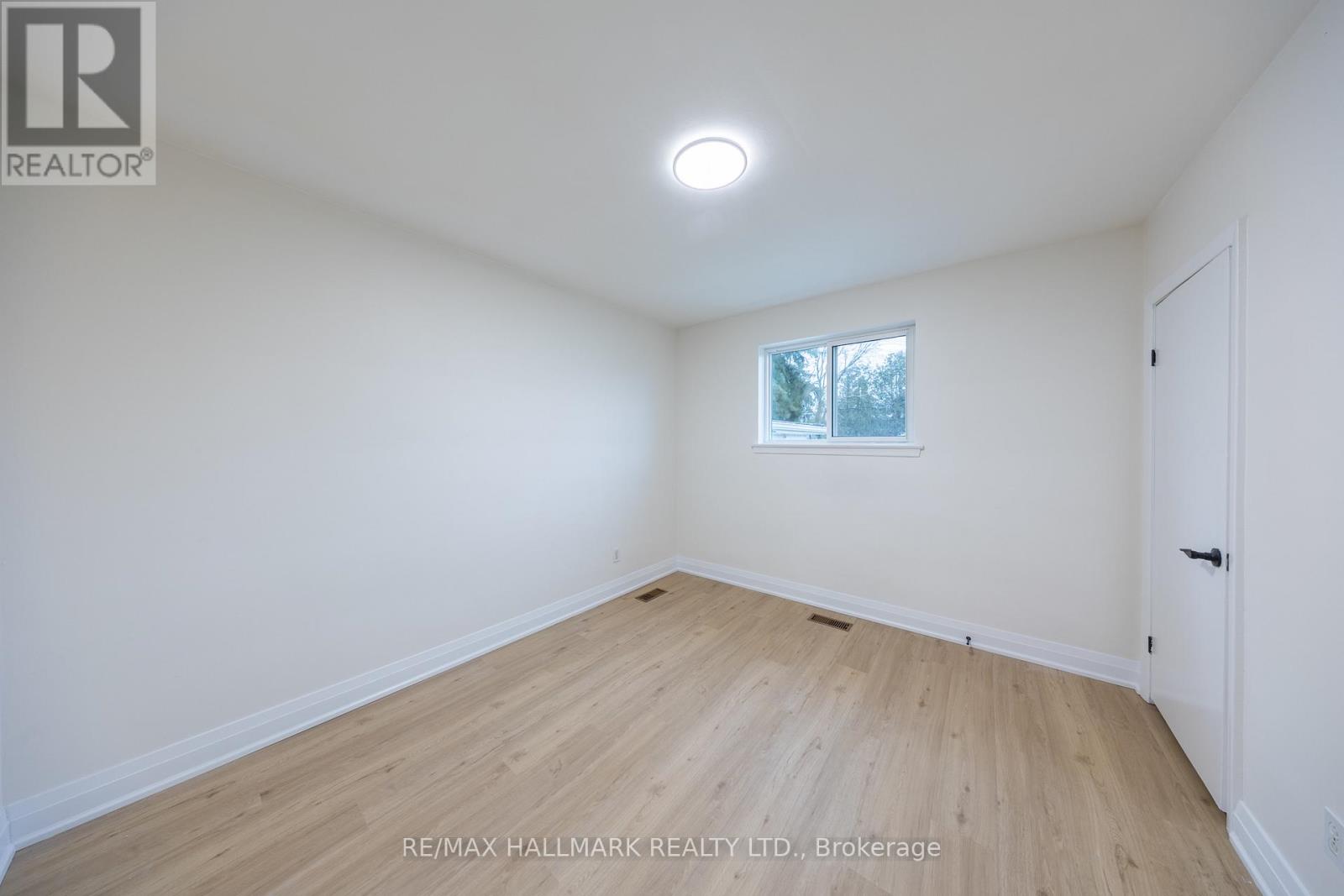 Main - 154 Fitzgibbon Avenue, Toronto, Ontario  M1K 4A8 - Photo 15 - E12714378