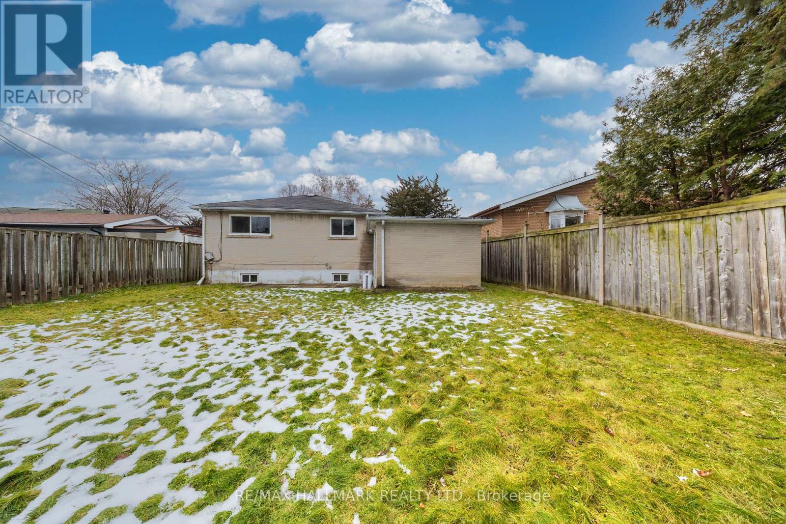 Main - 154 Fitzgibbon Avenue, Toronto, Ontario  M1K 4A8 - Photo 20 - E12714378