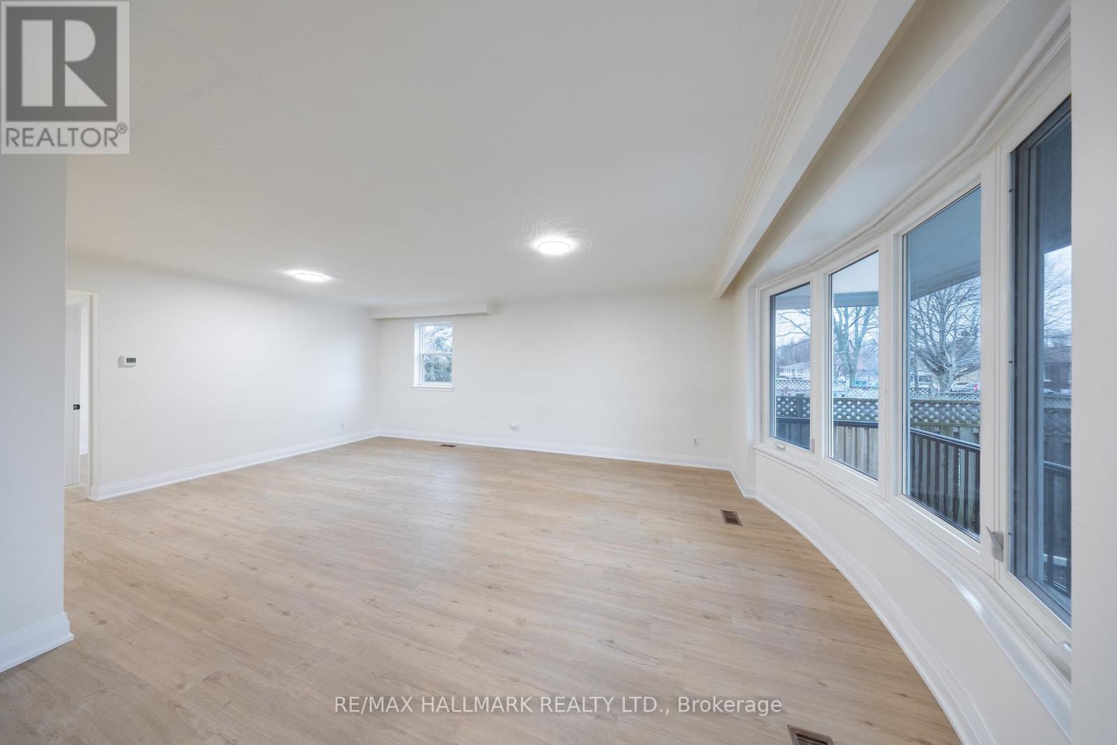 Main - 154 Fitzgibbon Avenue, Toronto, Ontario  M1K 4A8 - Photo 8 - E12714378