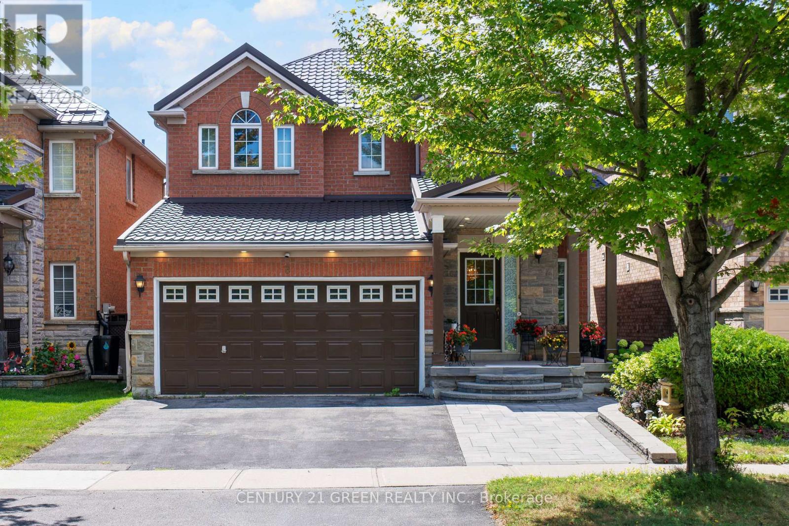 8 LAMPMAN DRIVE, Toronto, Ontario