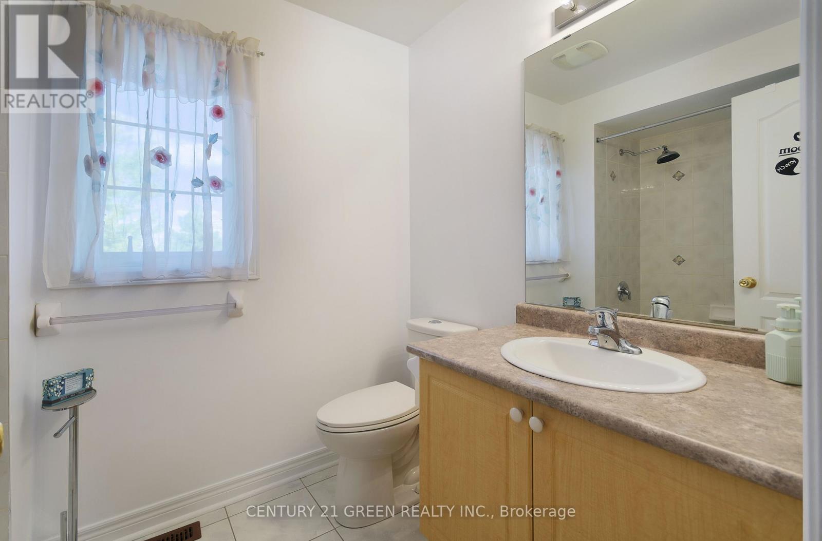 8 Lampman Drive, Toronto, Ontario  M1E 5L1 - Photo 23 - E12714454