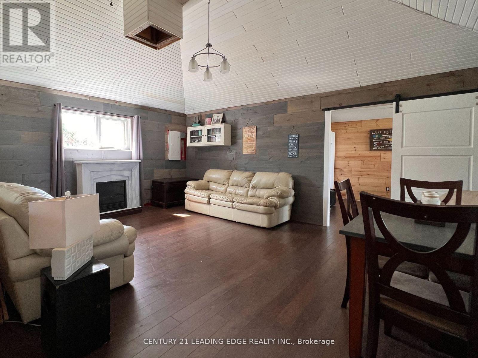 40586b Shore Rd Allowance Road, Brock, Ontario  L0K 1A0 - Photo 8 - N12714352