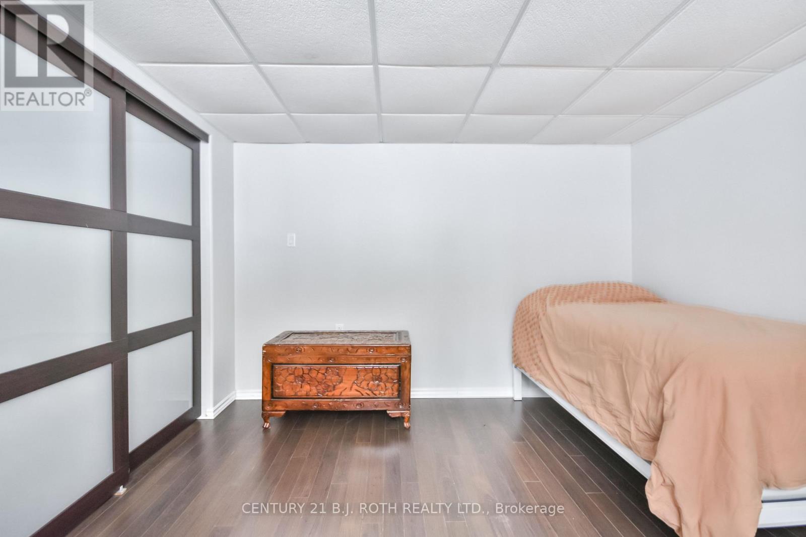 4927 25 Side Road, Essa, Ontario  L4M 4S4 - Photo 19 - N12714408