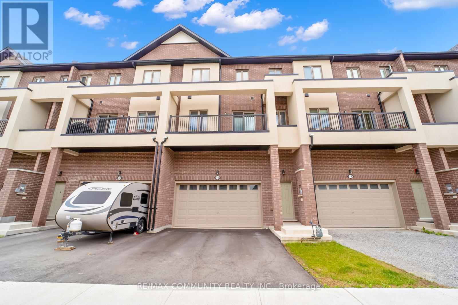 16 Alan Williams Trail, Uxbridge, Ontario  L9P 0R5 - Photo 1 - N12714442