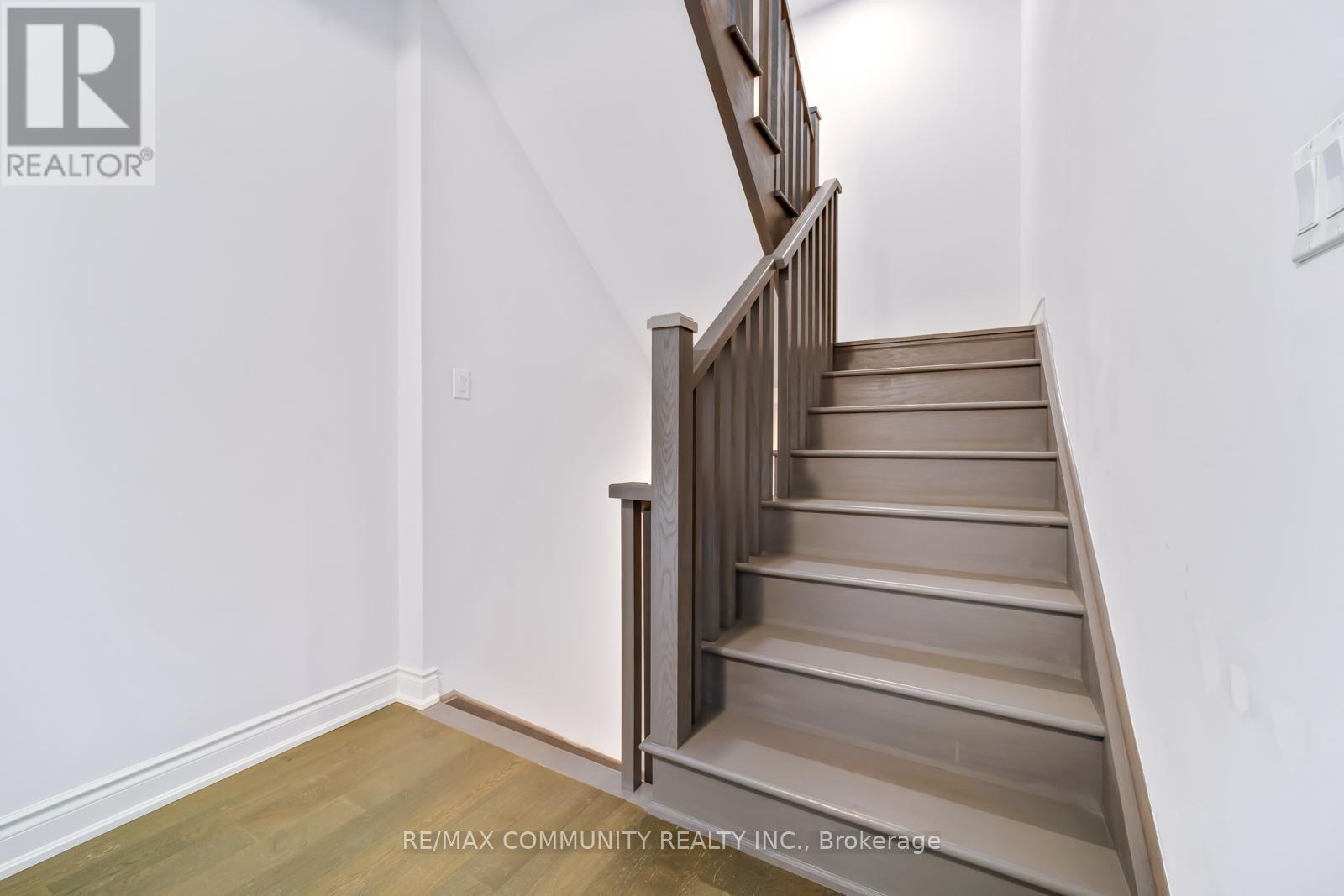 16 Alan Williams Trail, Uxbridge, Ontario  L9P 0R5 - Photo 10 - N12714442