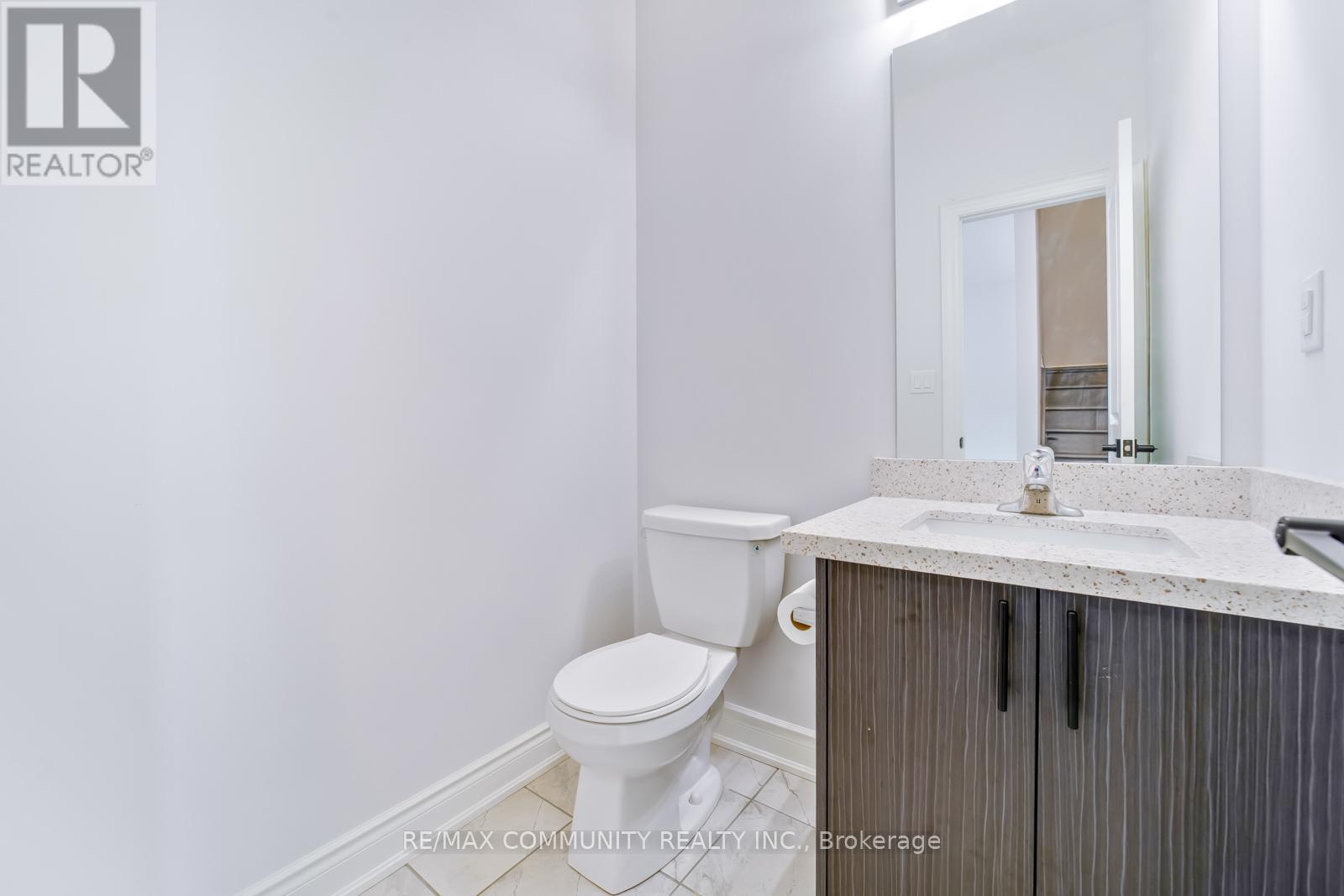 16 Alan Williams Trail, Uxbridge, Ontario  L9P 0R5 - Photo 18 - N12714442