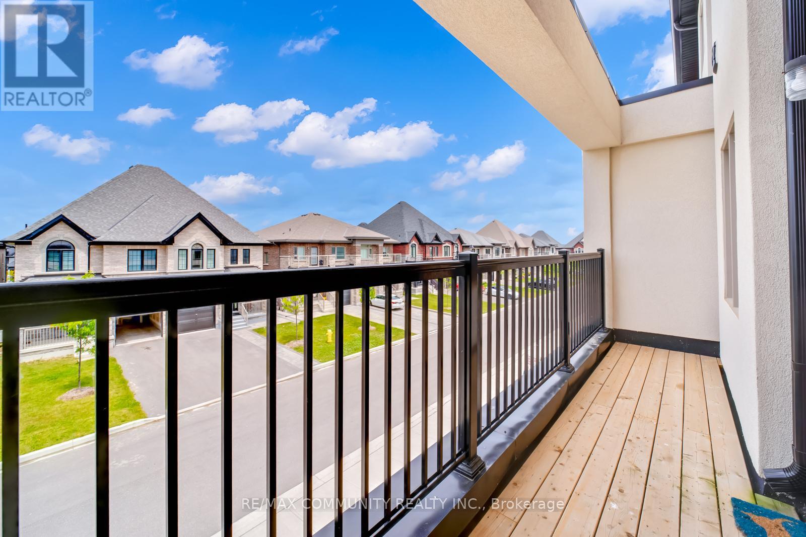 16 Alan Williams Trail, Uxbridge, Ontario  L9P 0R5 - Photo 19 - N12714442