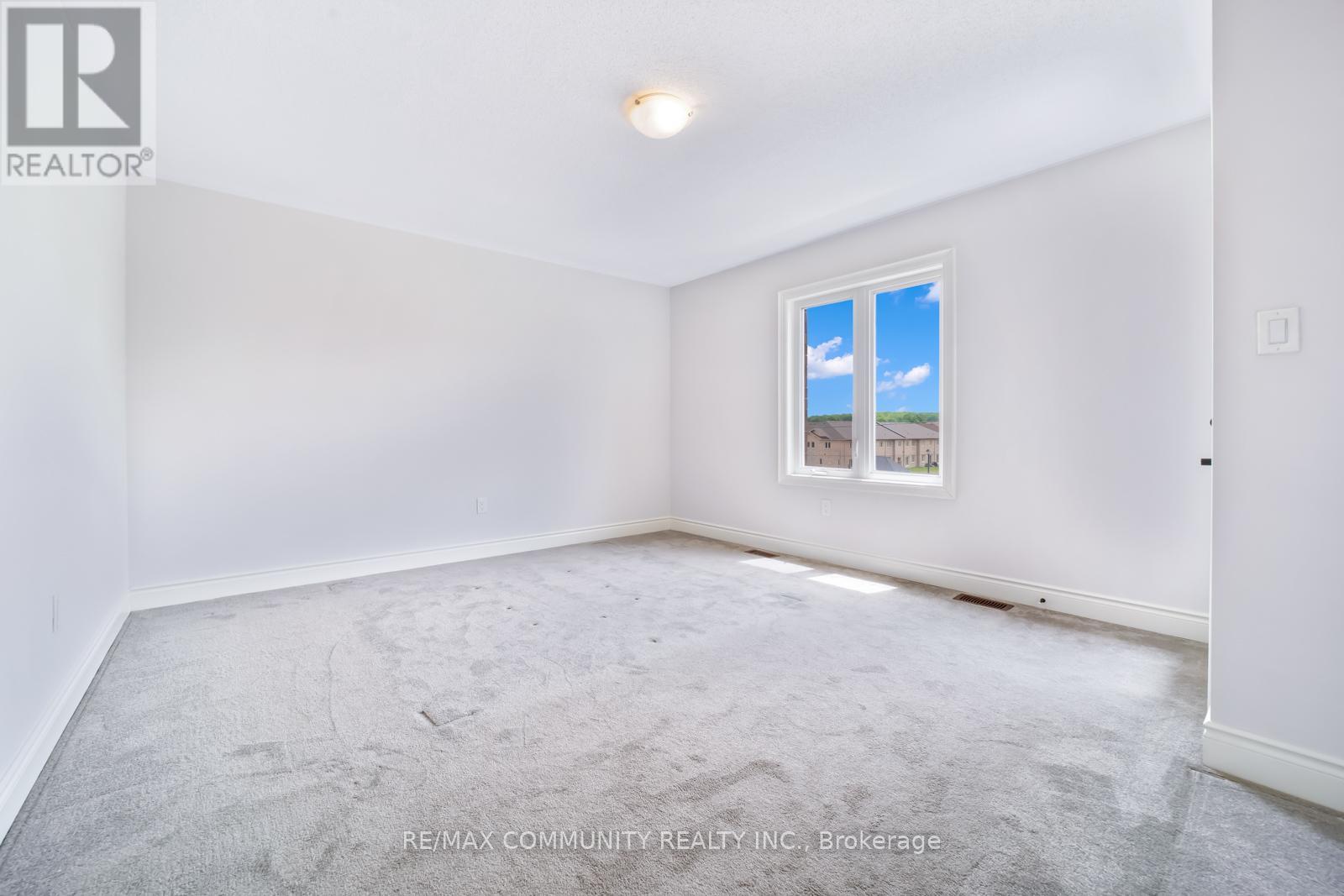 16 Alan Williams Trail, Uxbridge, Ontario  L9P 0R5 - Photo 23 - N12714442