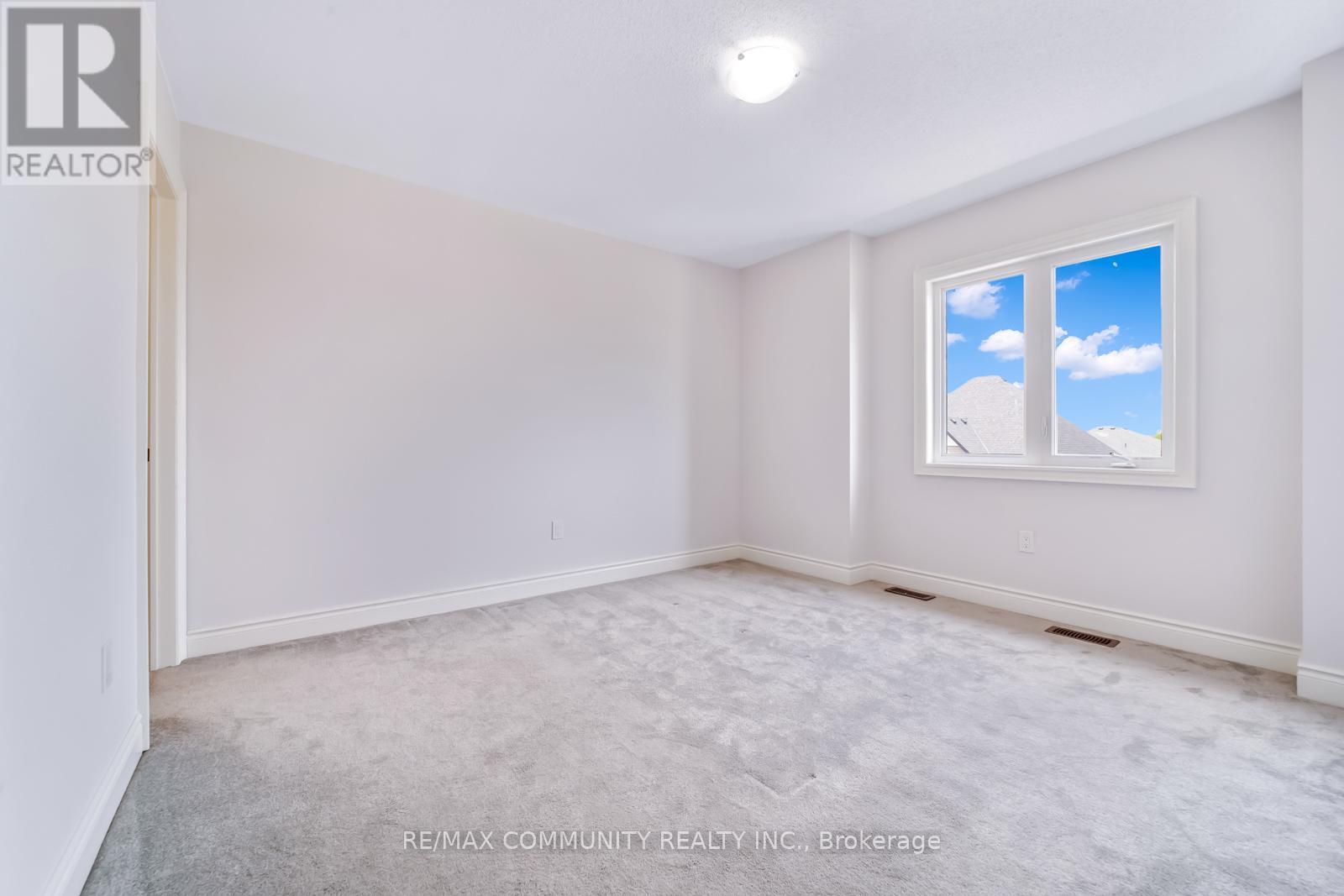 16 Alan Williams Trail, Uxbridge, Ontario  L9P 0R5 - Photo 30 - N12714442