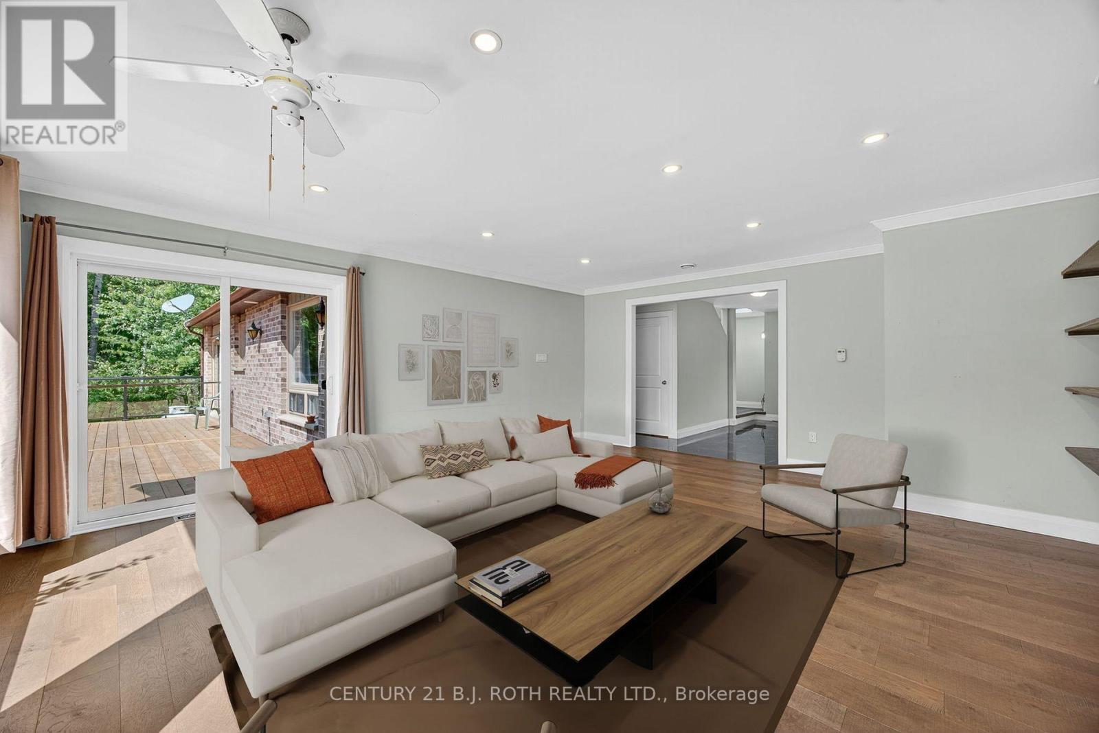 Upper - 7950 8th Line, Essa, Ontario  L0M 1T0 - Photo 4 - N12714446