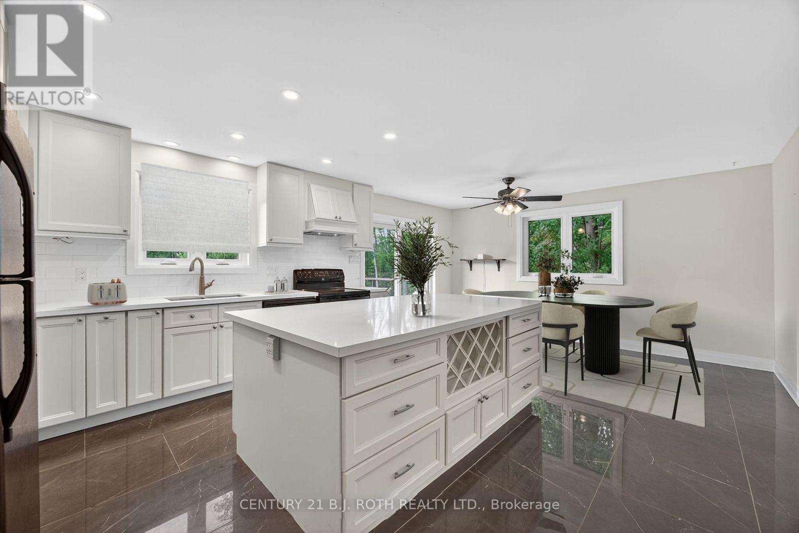 Upper - 7950 8th Line, Essa, Ontario  L0M 1T0 - Photo 5 - N12714446