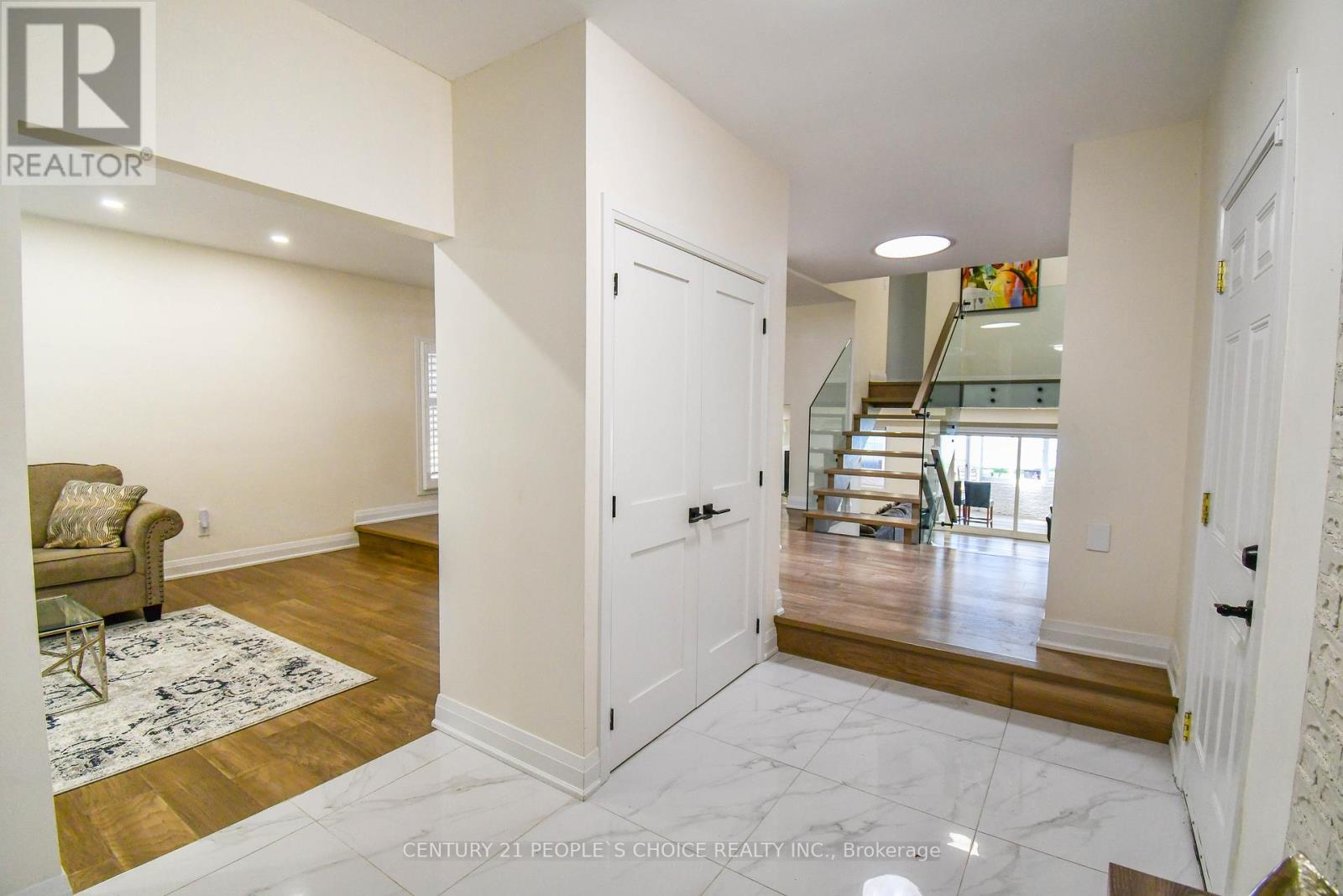 694 Broadview Avenue, Orillia, Ontario L3V 6P3 - Photo 8 - S12714326