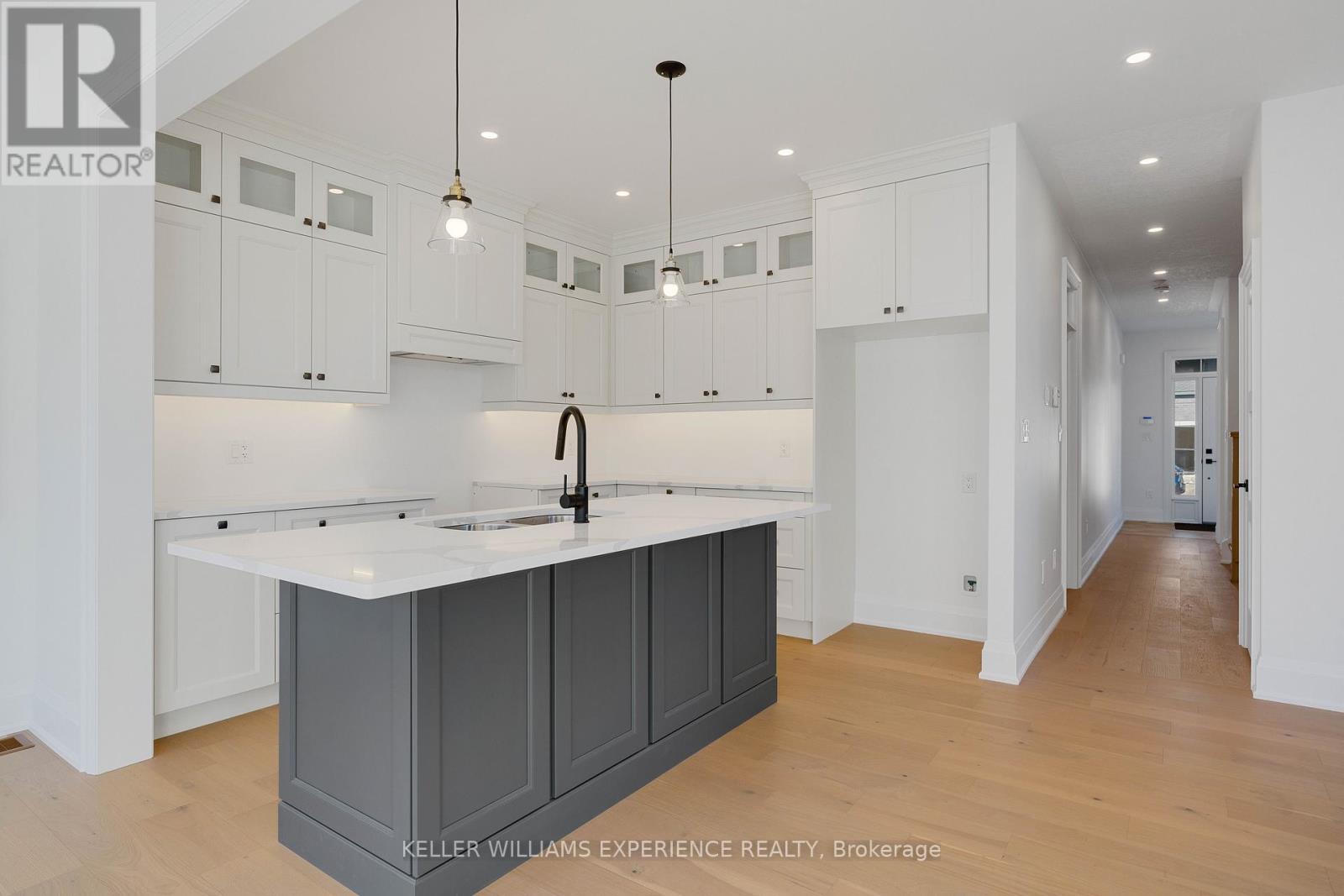 84 Sagewood Avenue, Barrie (Painswick South), Ontario  L9J 0K5 - Photo 10 - S12714368