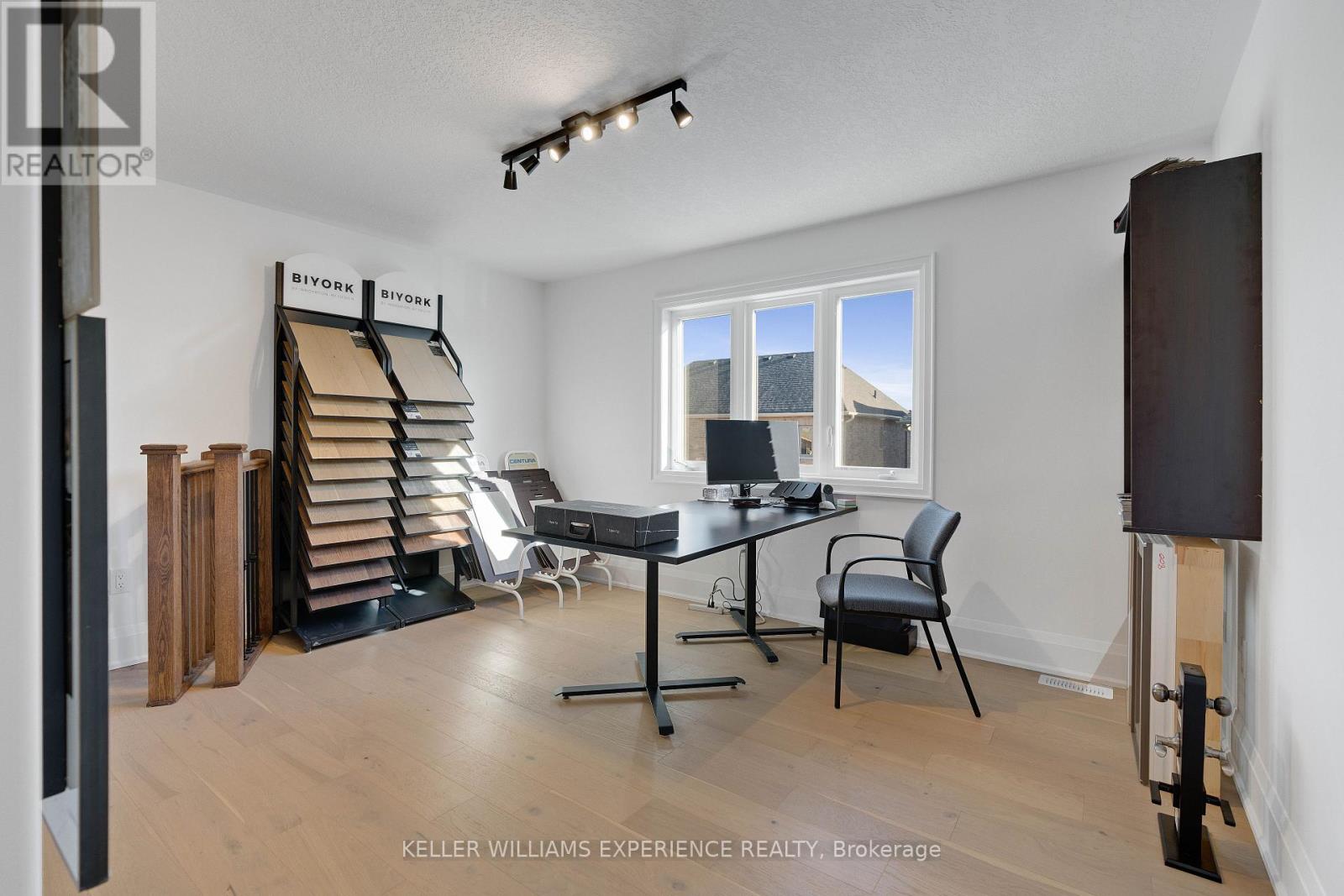 84 Sagewood Avenue, Barrie (Painswick South), Ontario  L9J 0K5 - Photo 18 - S12714368