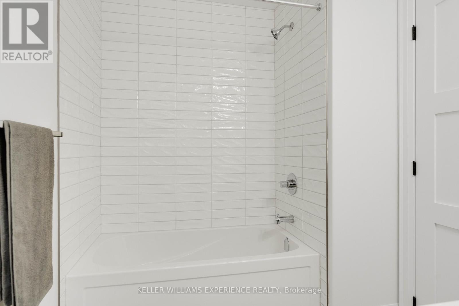 84 Sagewood Avenue, Barrie (Painswick South), Ontario  L9J 0K5 - Photo 30 - S12714368