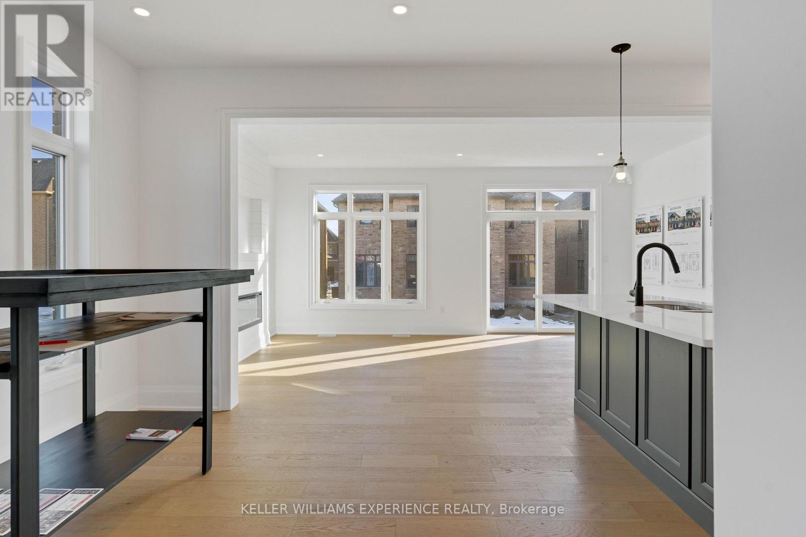 84 Sagewood Avenue, Barrie (Painswick South), Ontario  L9J 0K5 - Photo 9 - S12714368