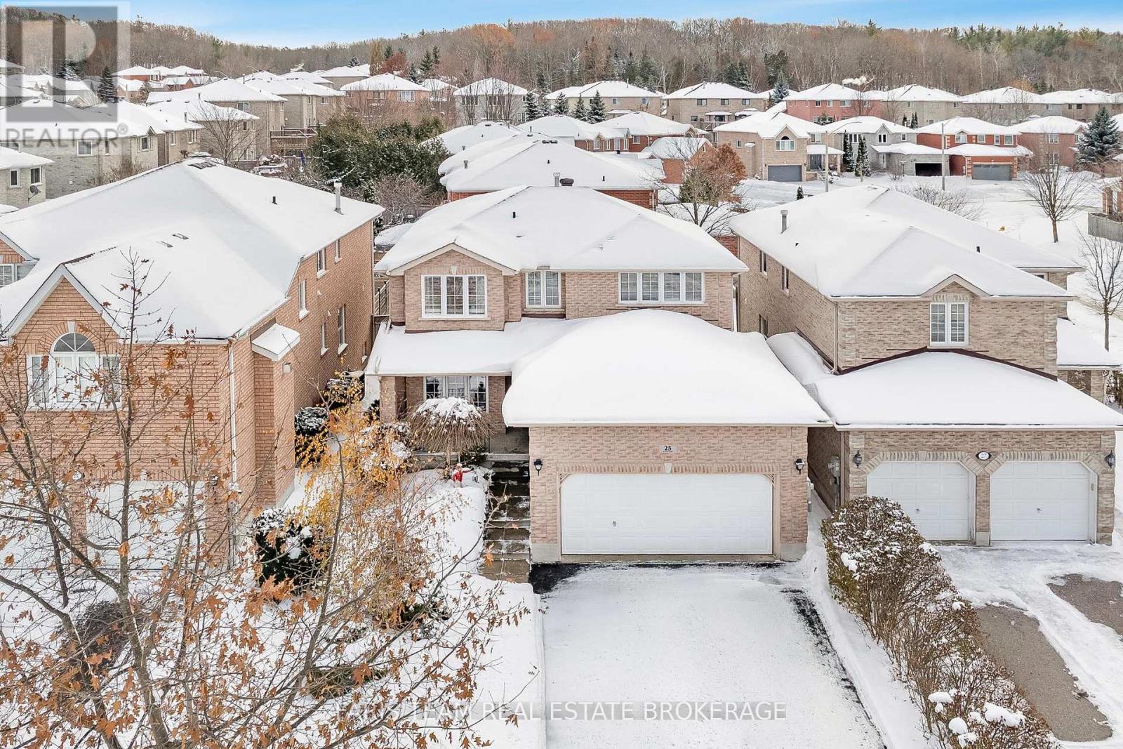 25 Dunnett Drive, Barrie (Ardagh), Ontario  L4N 0J7 - Photo 2 - S12714388