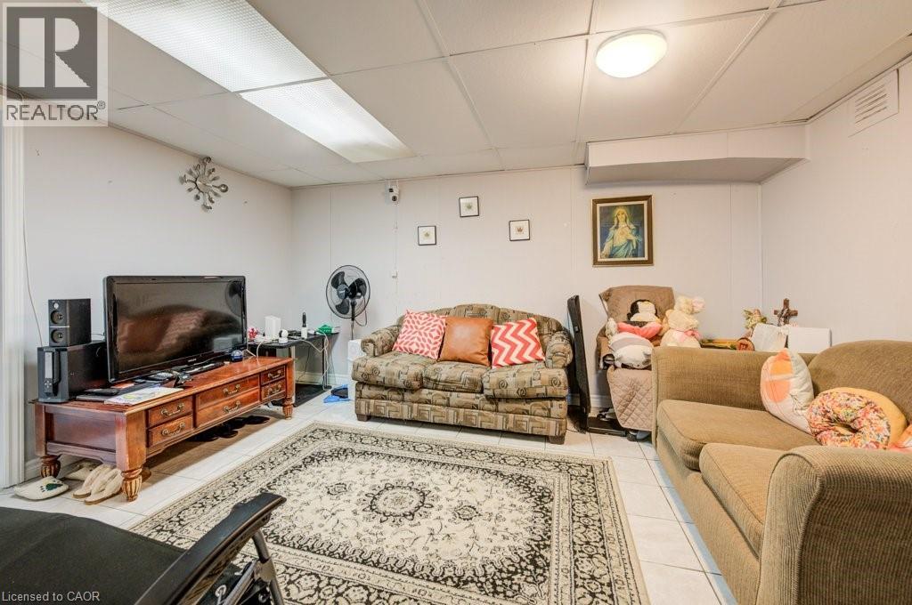 33 Garland Crescent, London, Ontario  N5V 1N4 - Photo 41 - 40795592